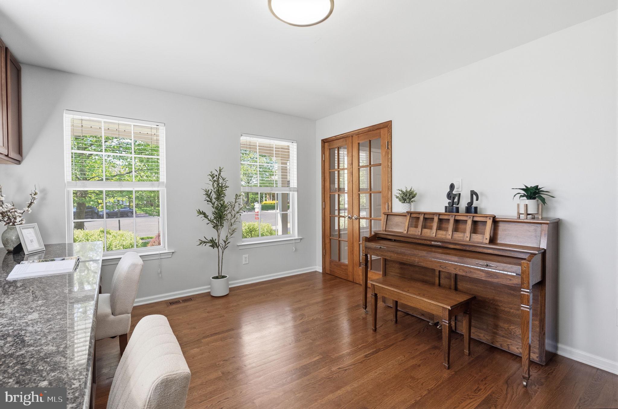 LANDIS GREENE - Residential
