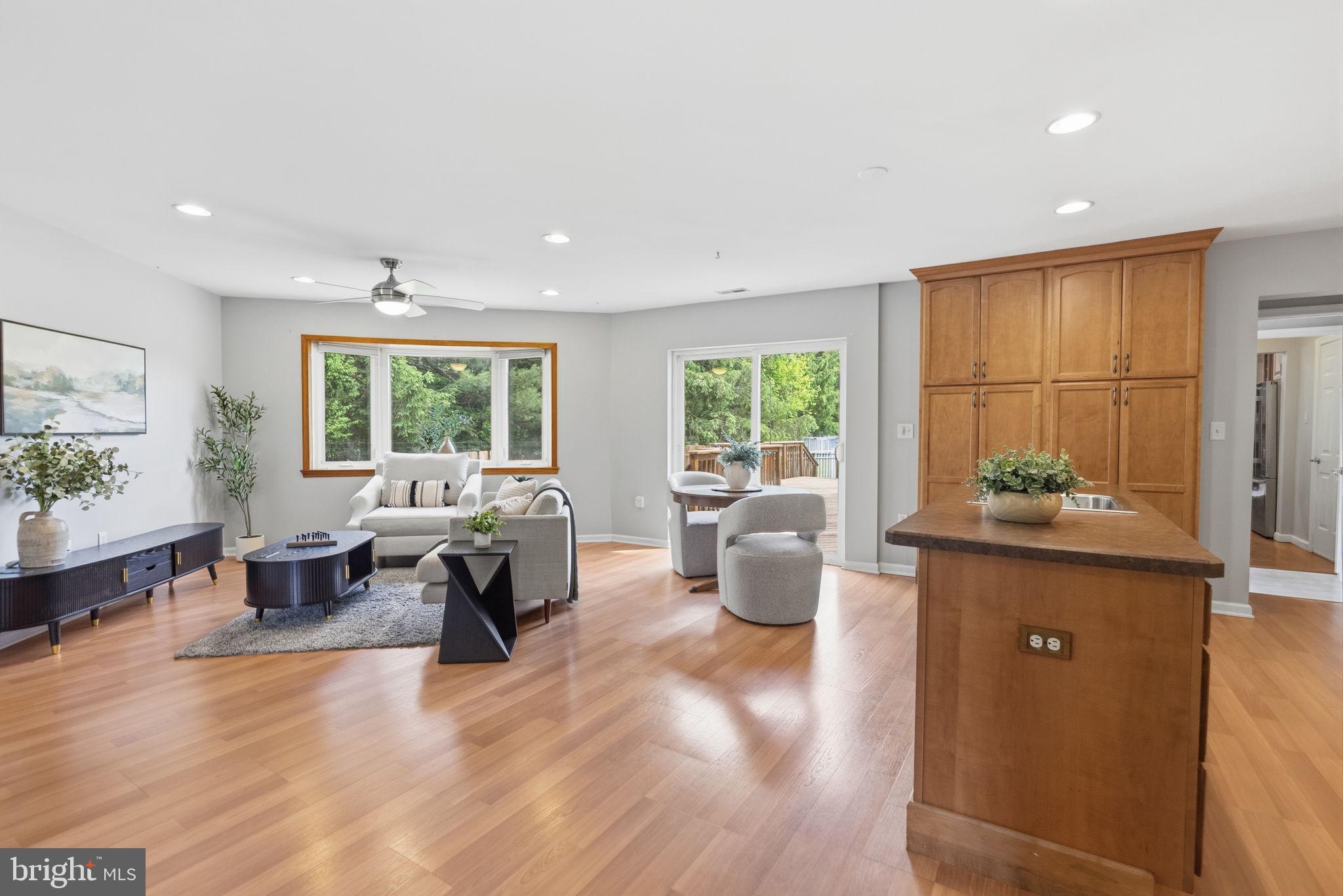 LANDIS GREENE - Residential