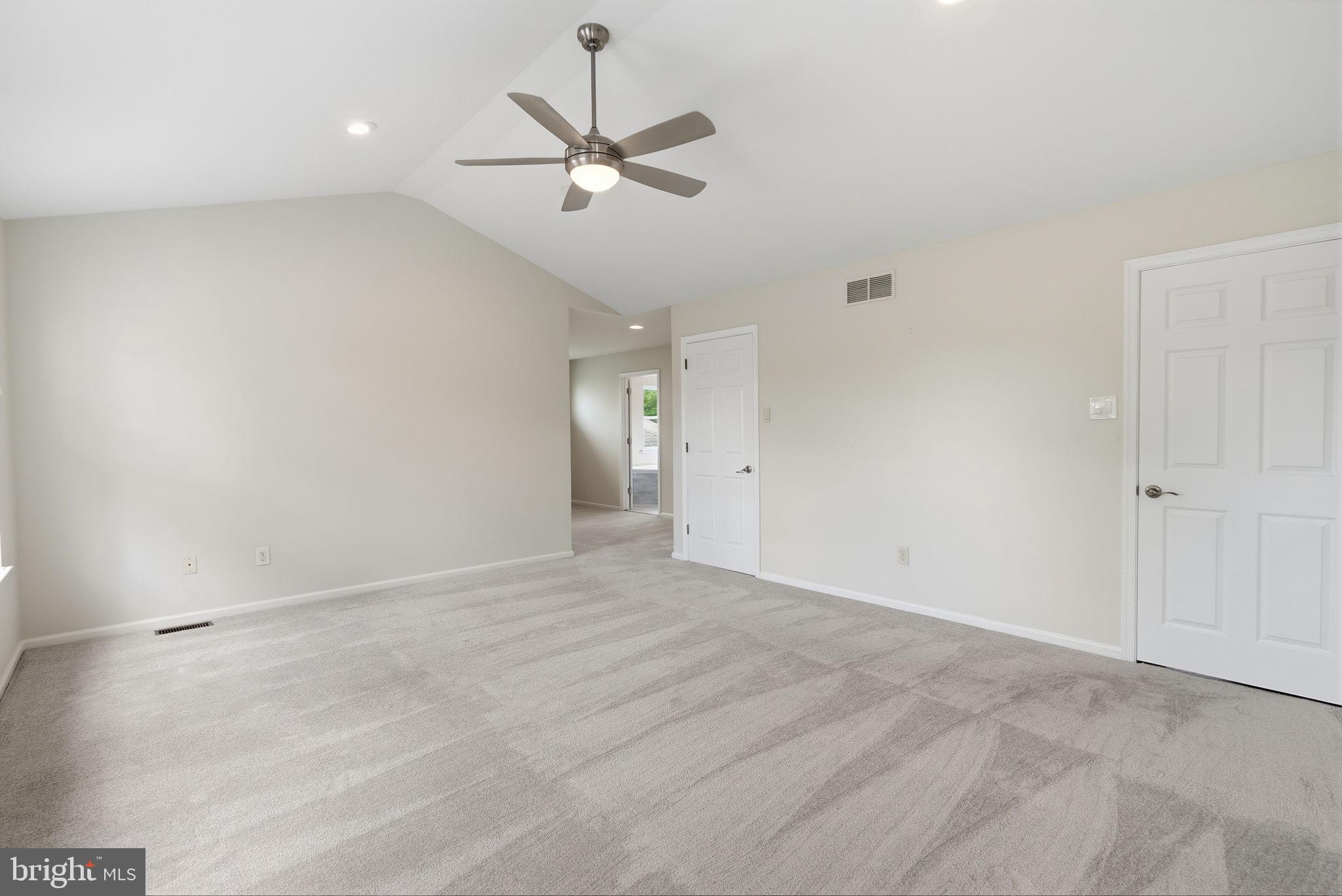 LANDIS GREENE - Residential