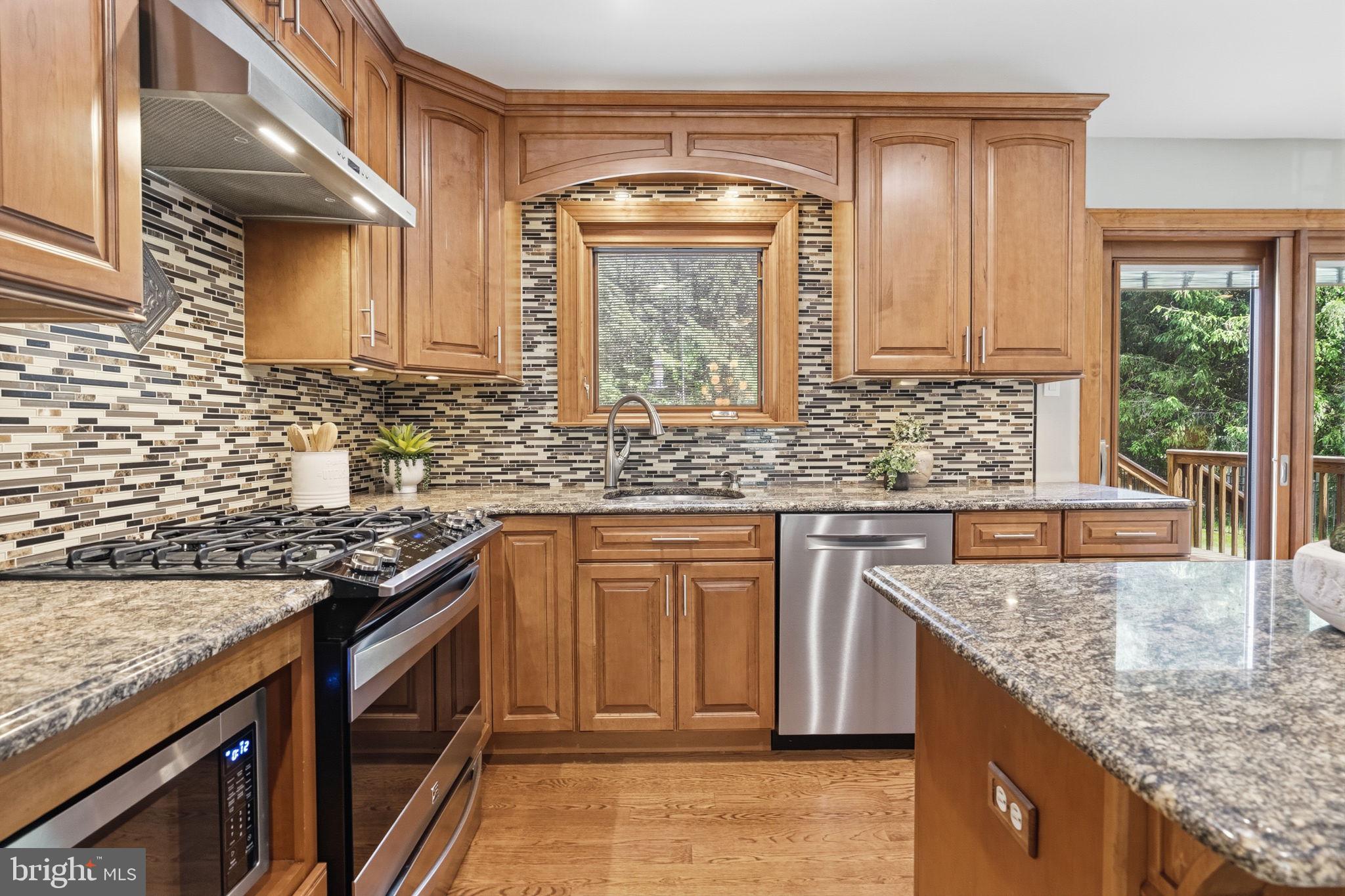 LANDIS GREENE - Residential