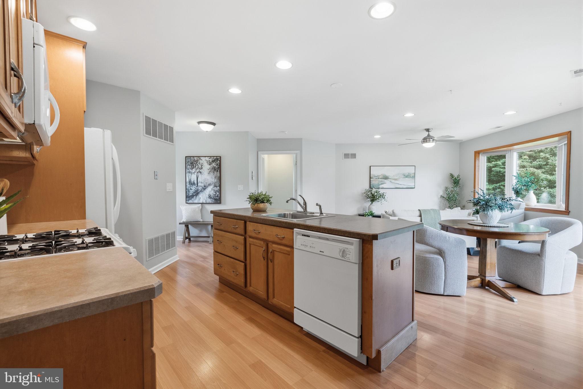 LANDIS GREENE - Residential