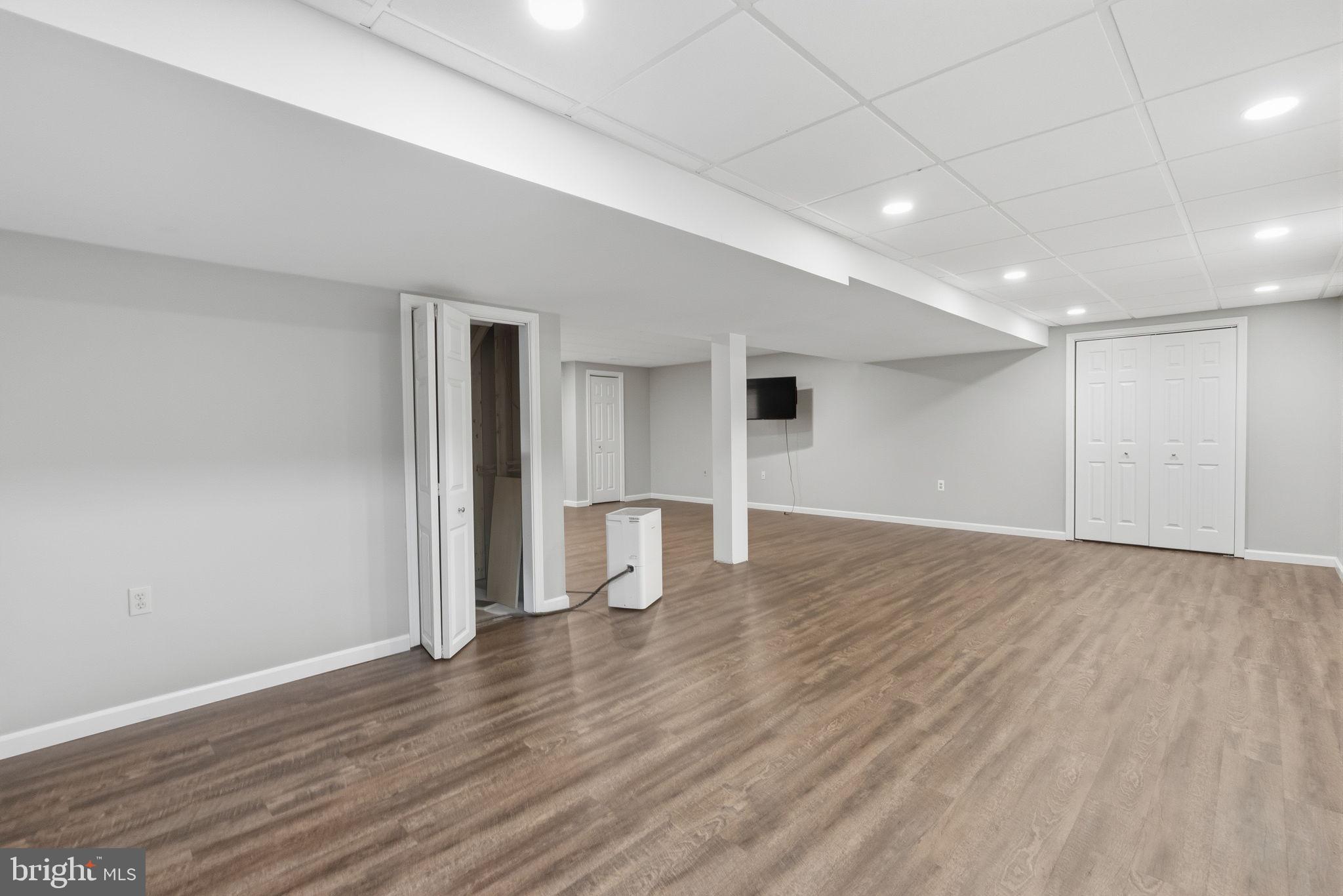 LANDIS GREENE - Residential