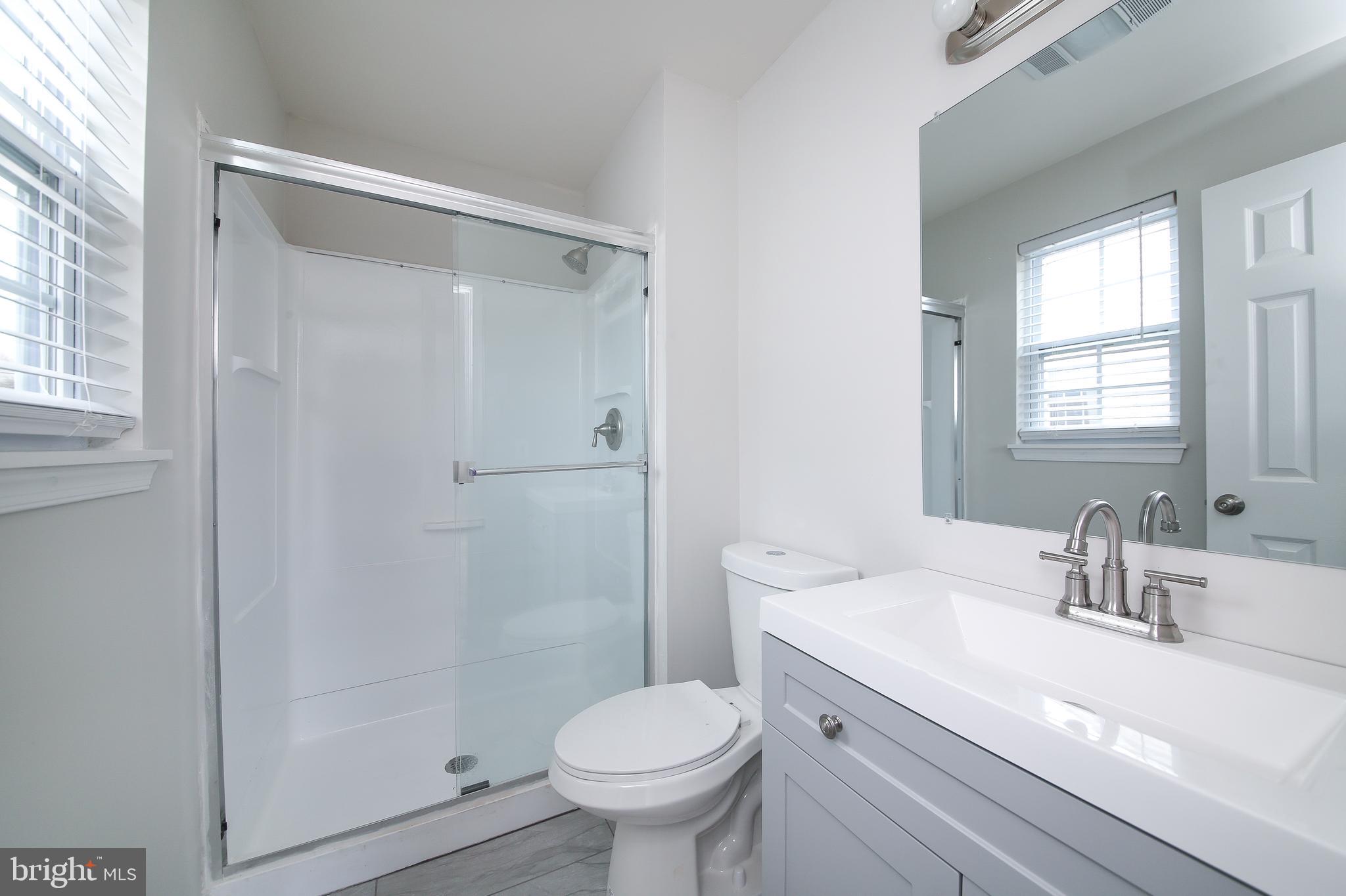 SANDY RIDGE TWINS - Residential Lease