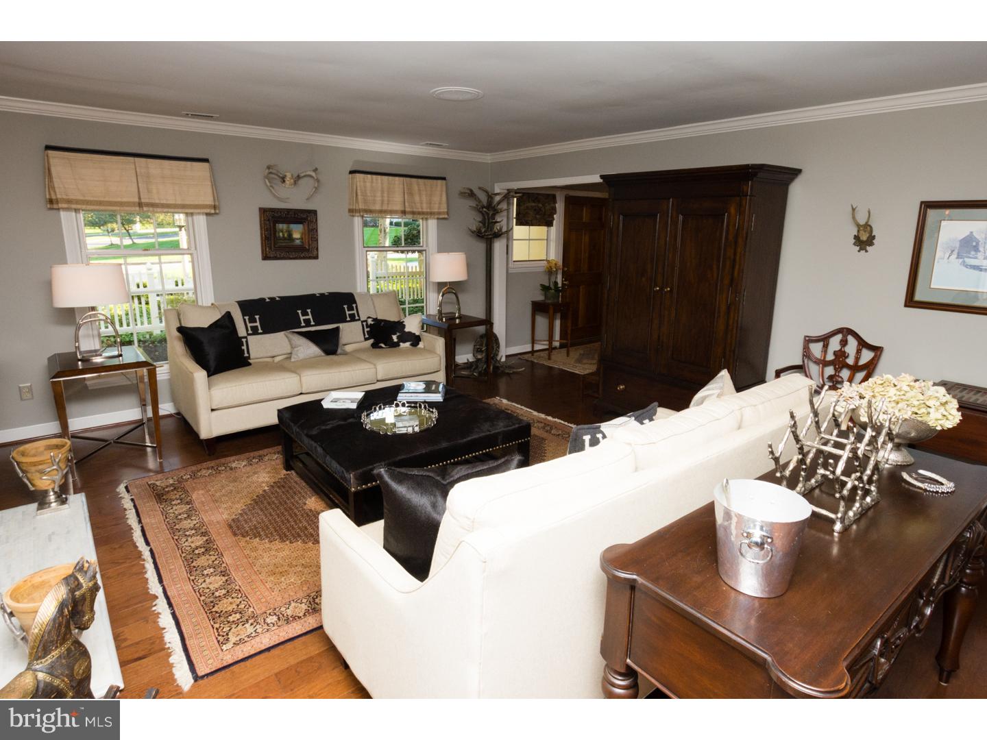 FOX CHAPEL - Residential