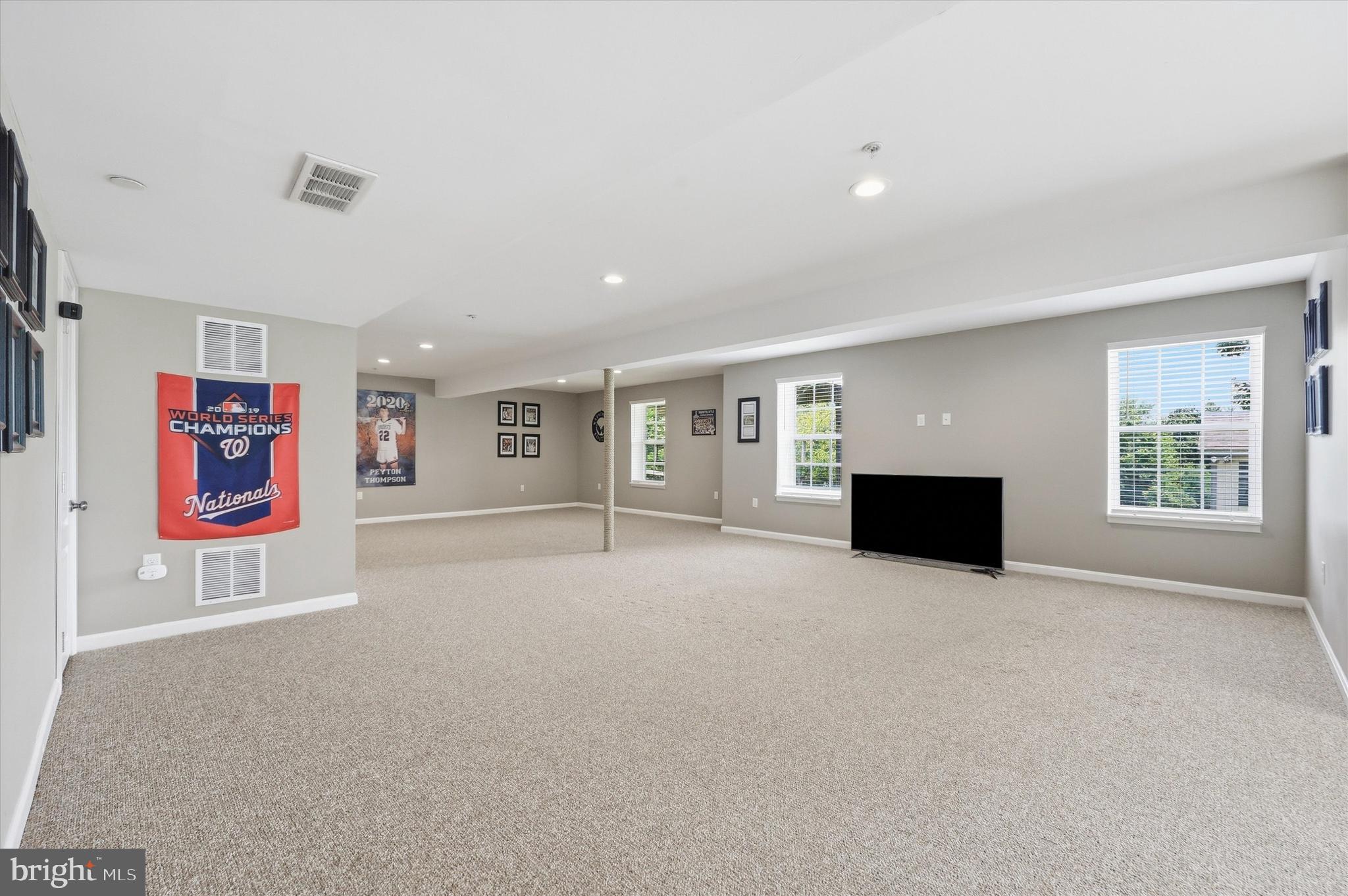 SABER RIDGE - Residential
