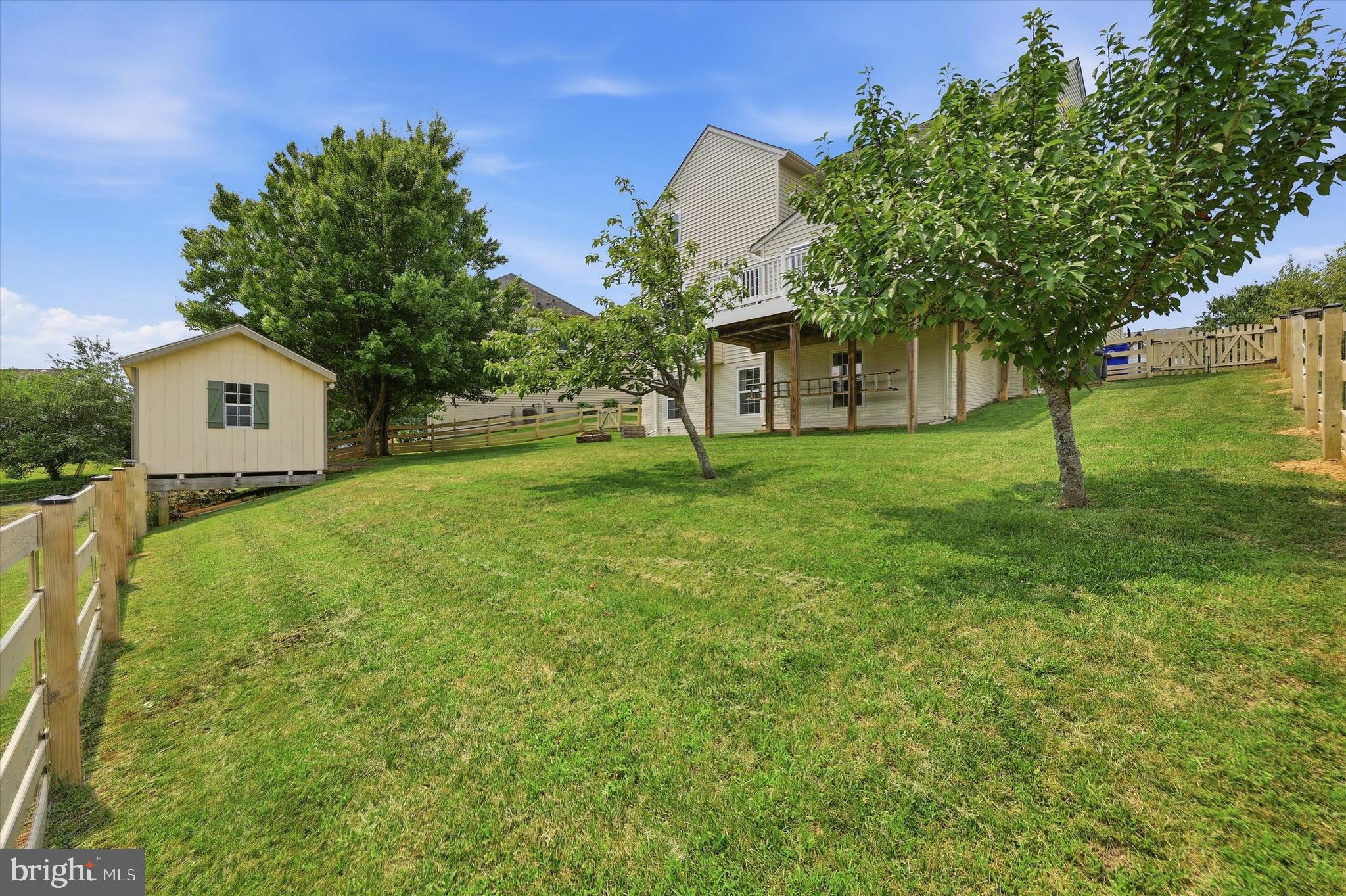 SABER RIDGE - Residential