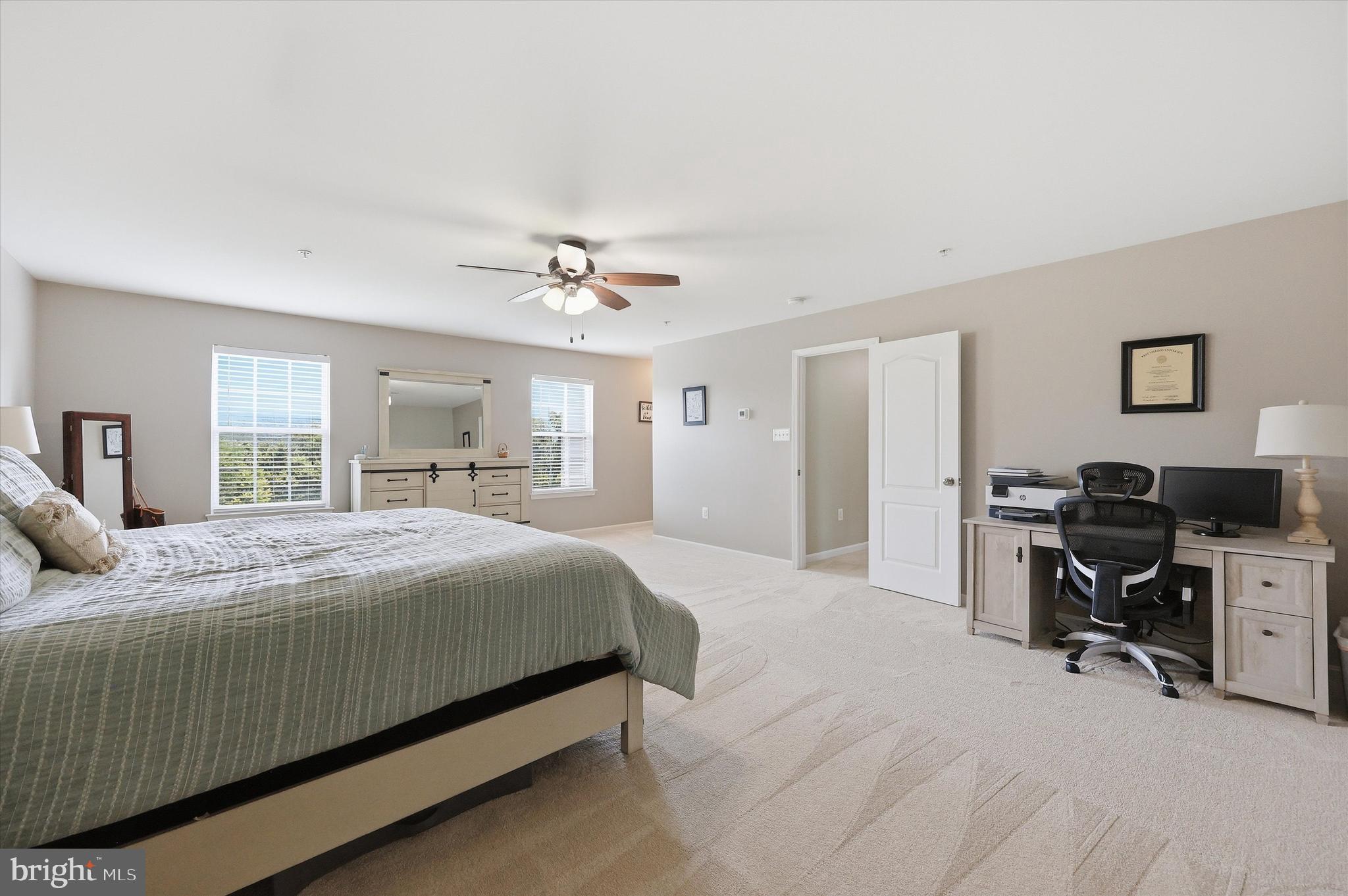 SABER RIDGE - Residential