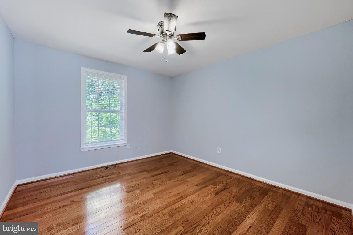 MIDDLEBURY - Residential