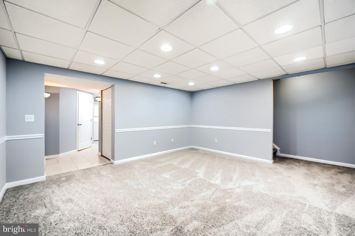 MIDDLEBURY - Residential