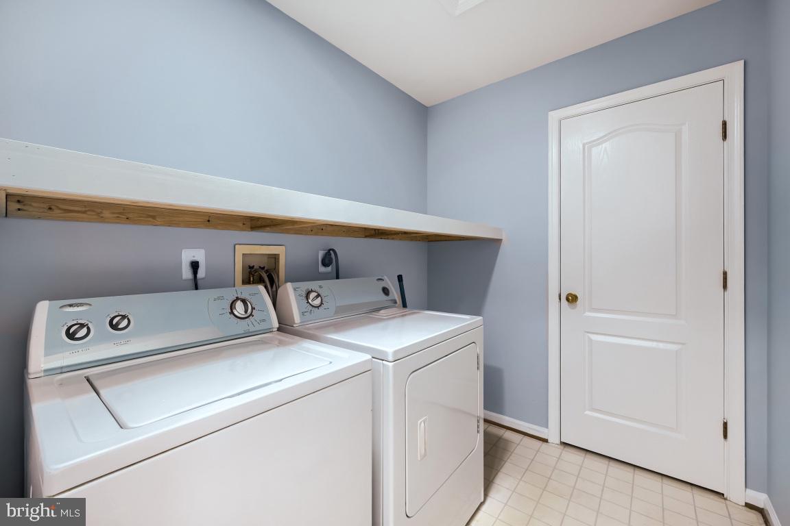 MIDDLEBURY - Residential