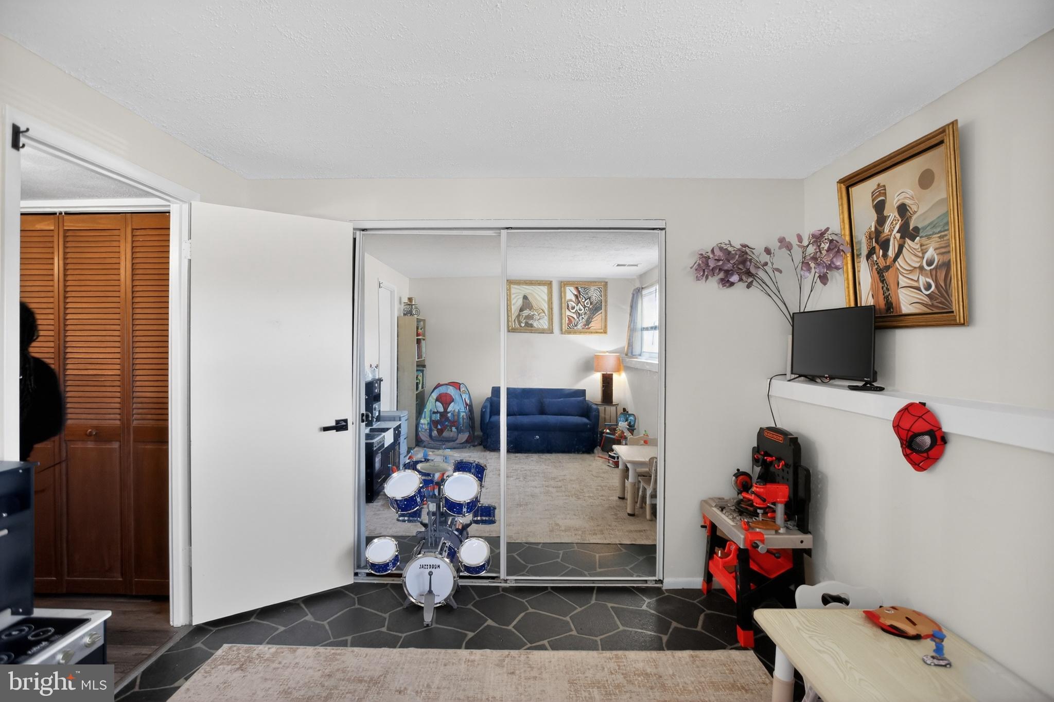 PINEFIELD - Residential