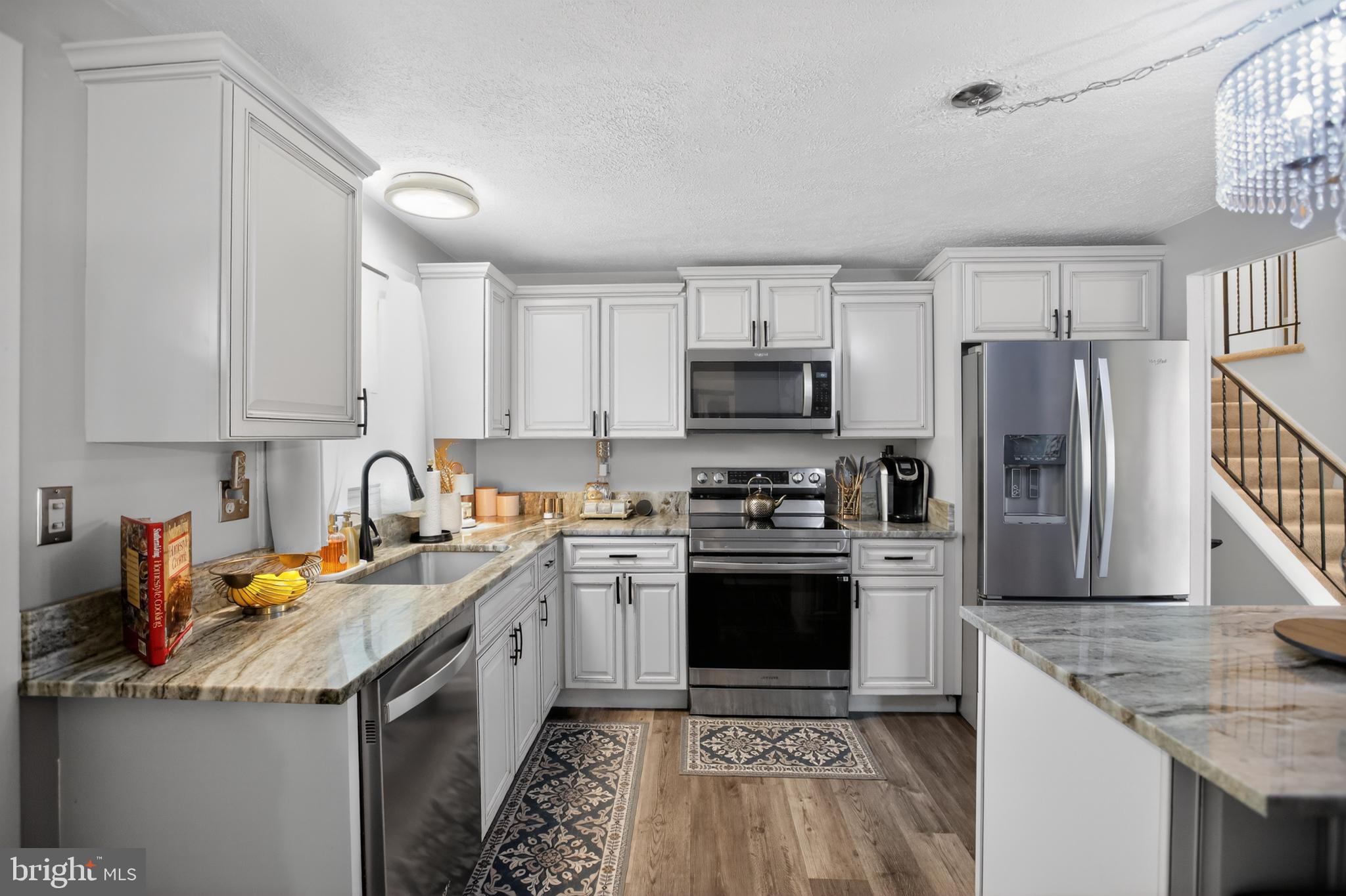 PINEFIELD - Residential