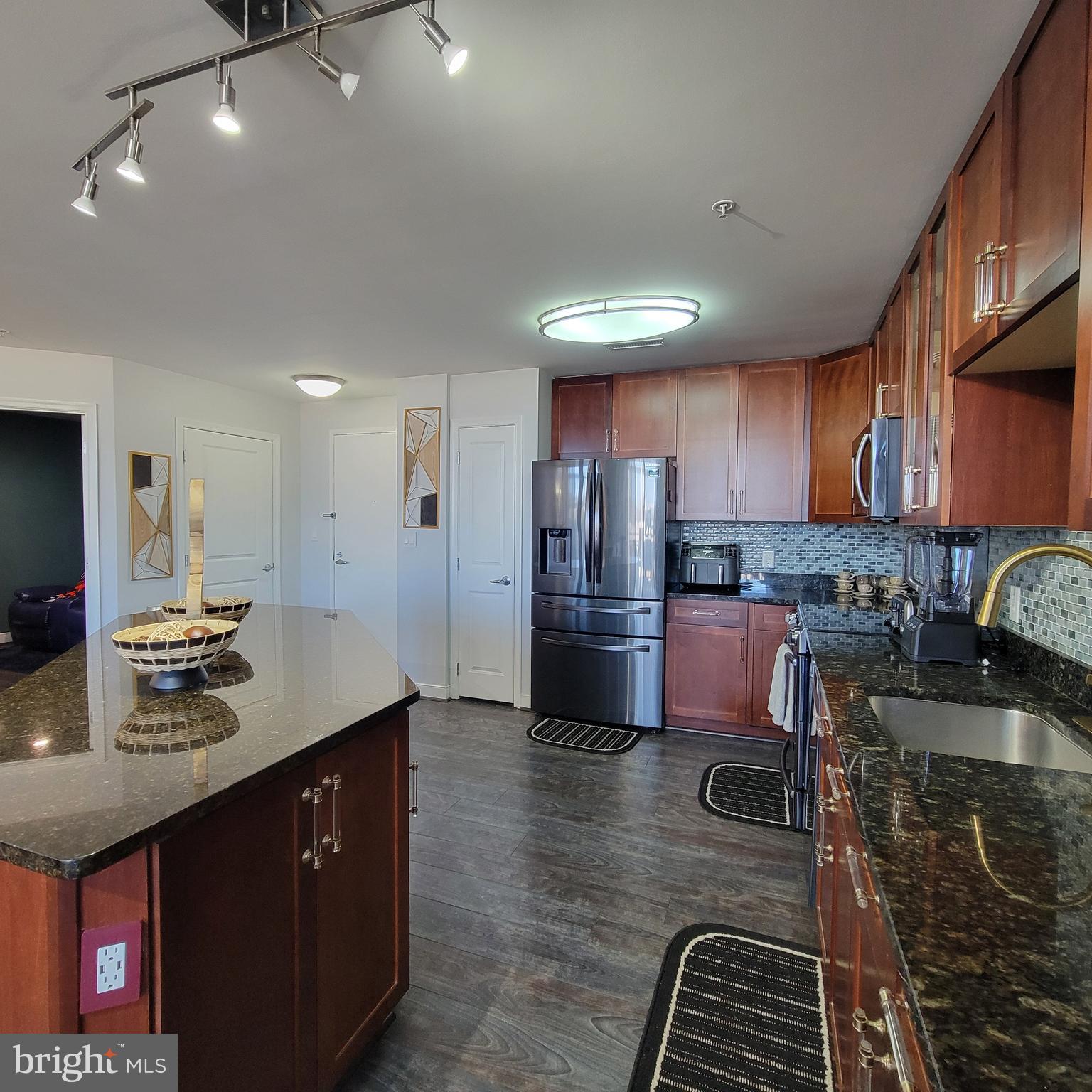 NATIONAL HARBOR - Residential