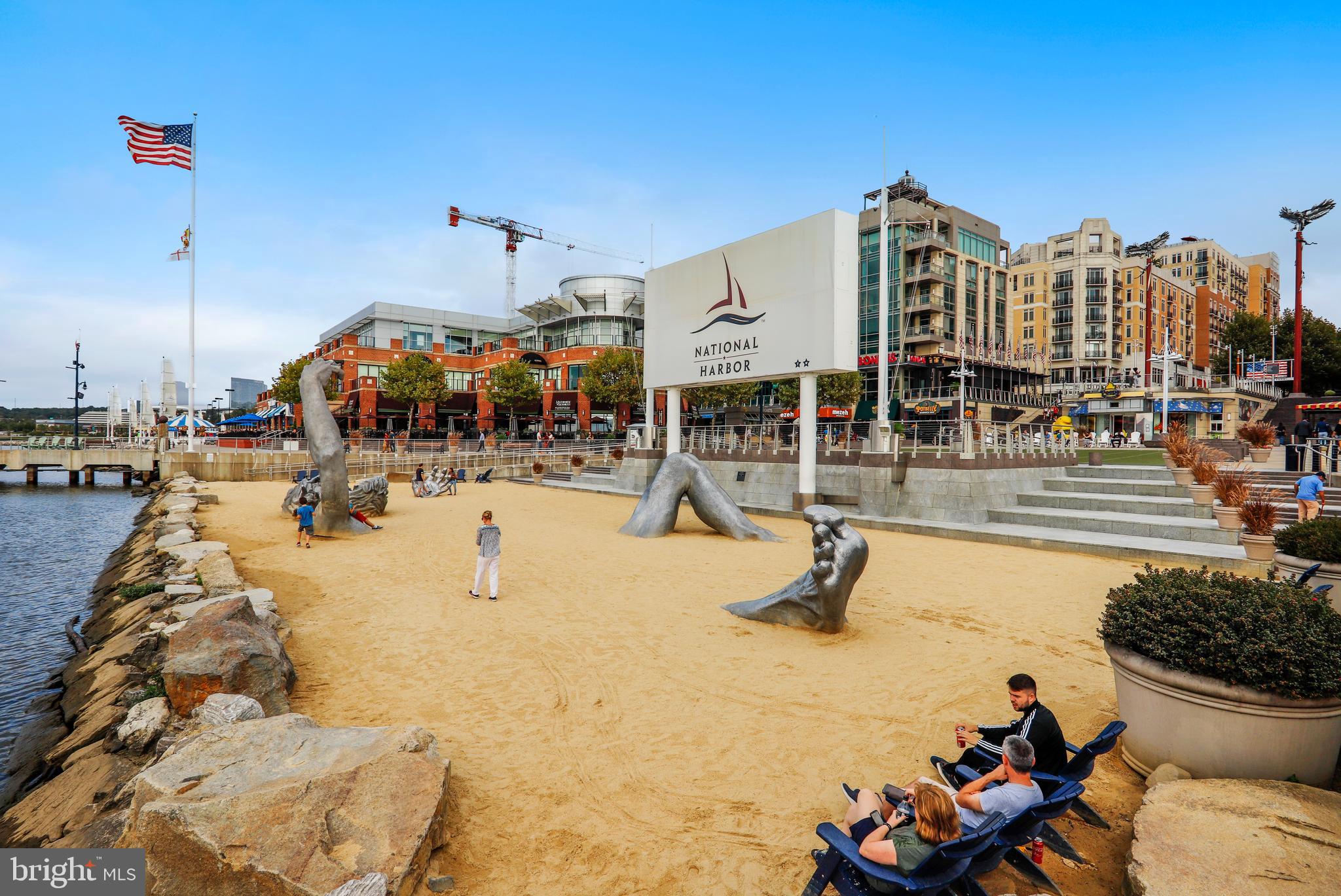 NATIONAL HARBOR - Residential