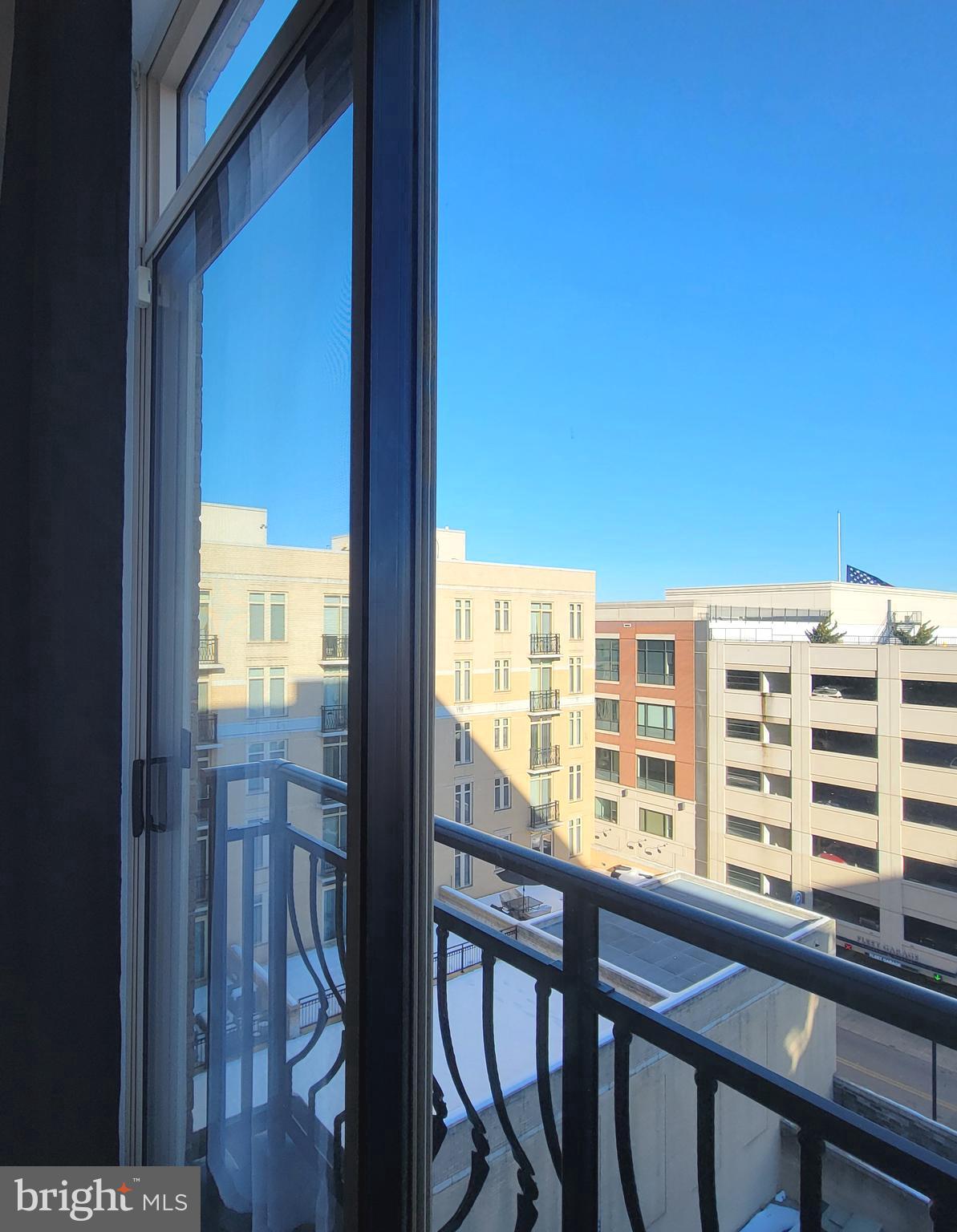 NATIONAL HARBOR - Residential