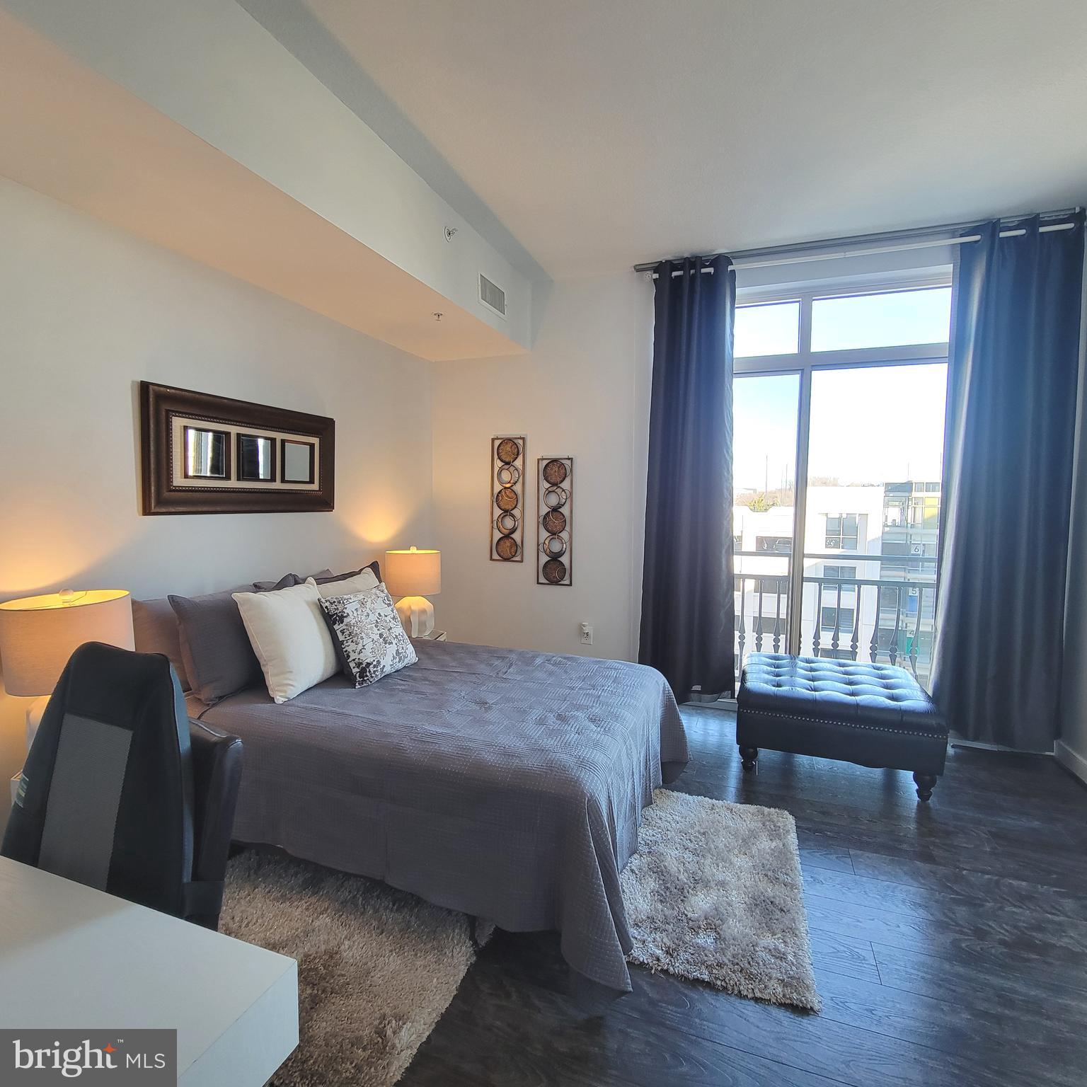 NATIONAL HARBOR - Residential