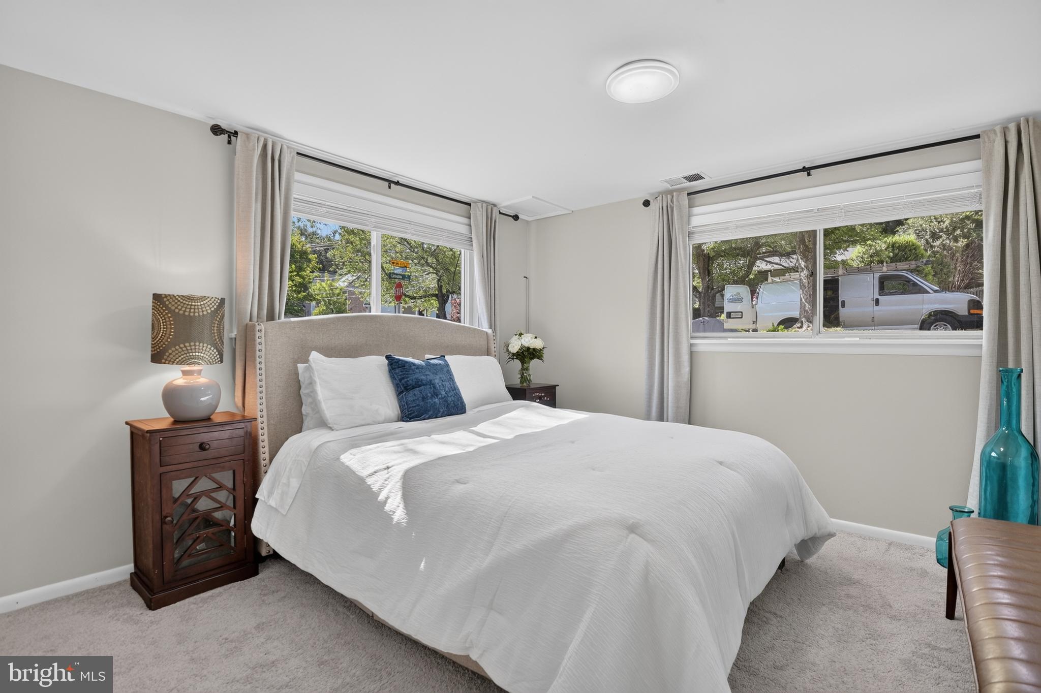 BANNOCKBURN ESTATES - Residential