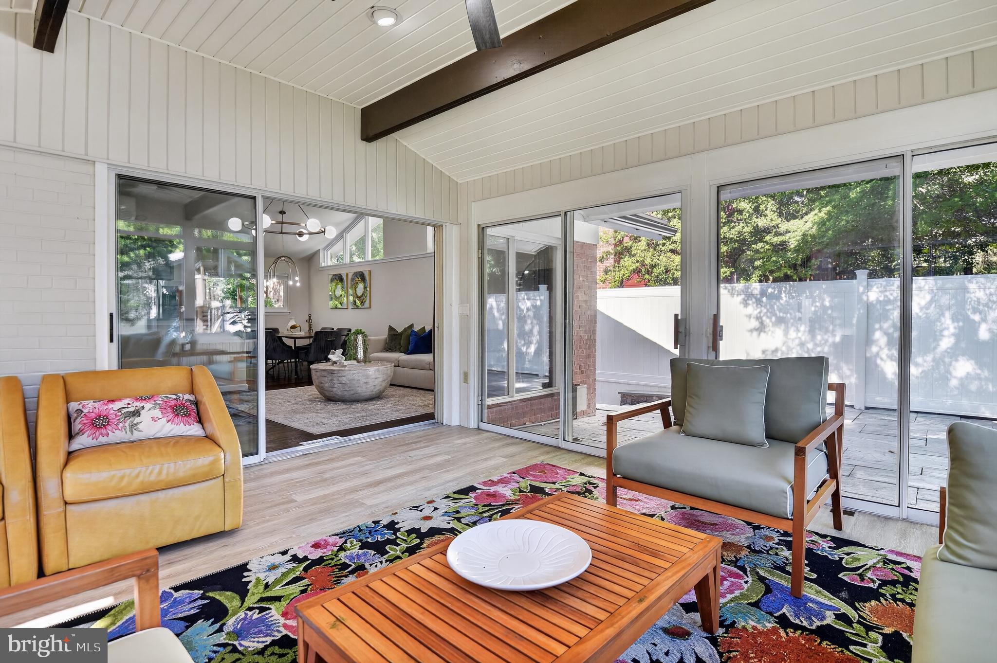 BANNOCKBURN ESTATES - Residential