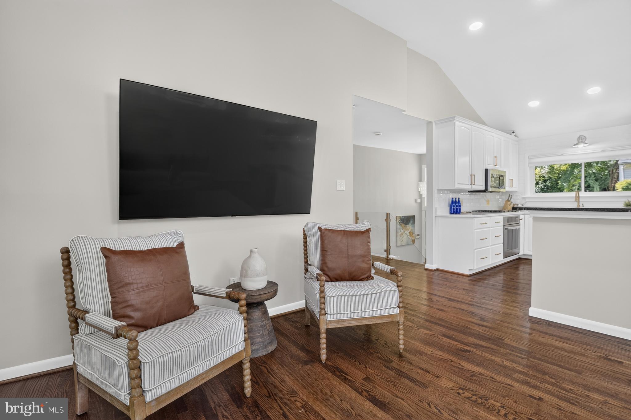 BANNOCKBURN ESTATES - Residential