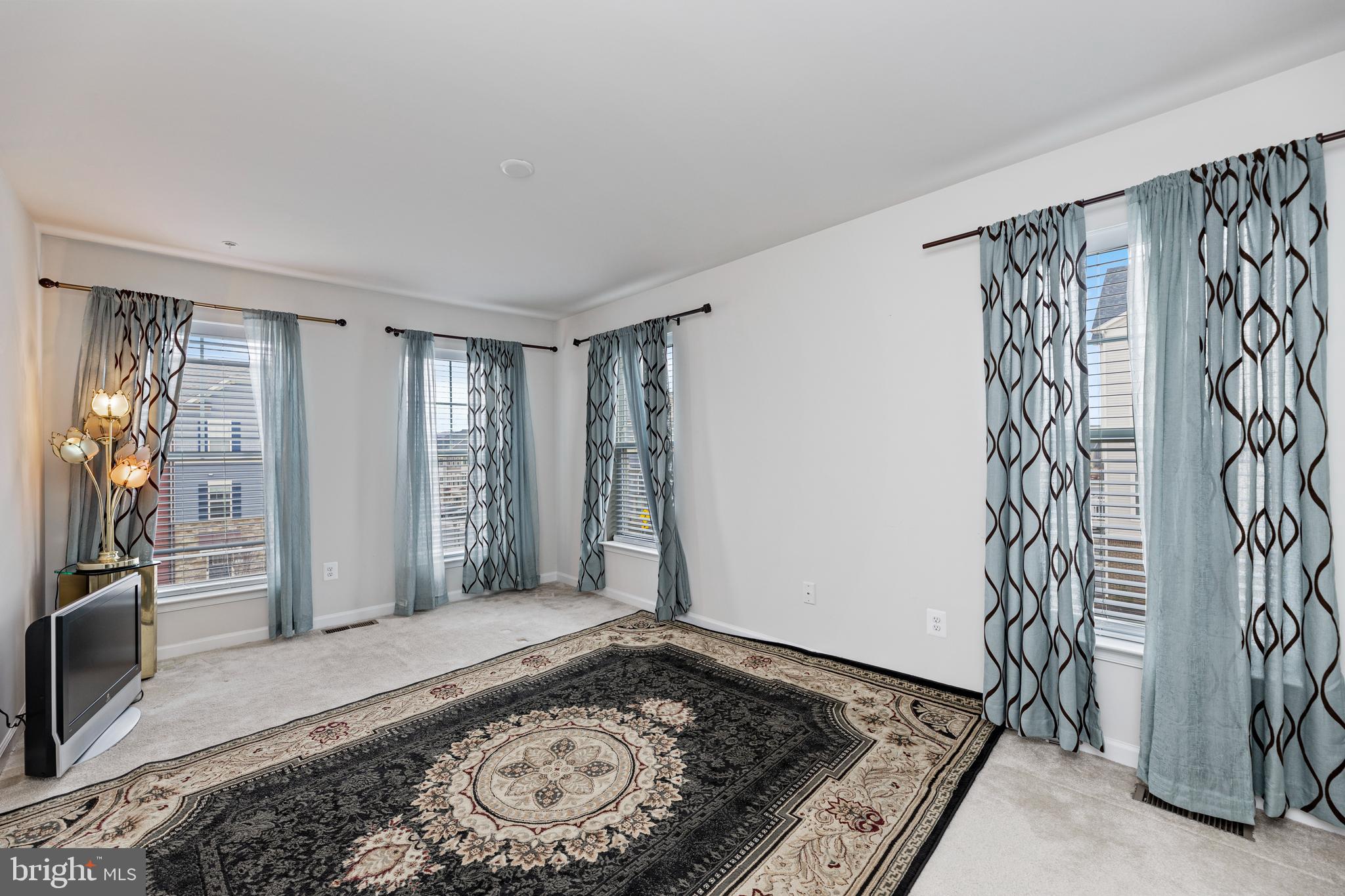 JEFFERSON PLACE - Residential