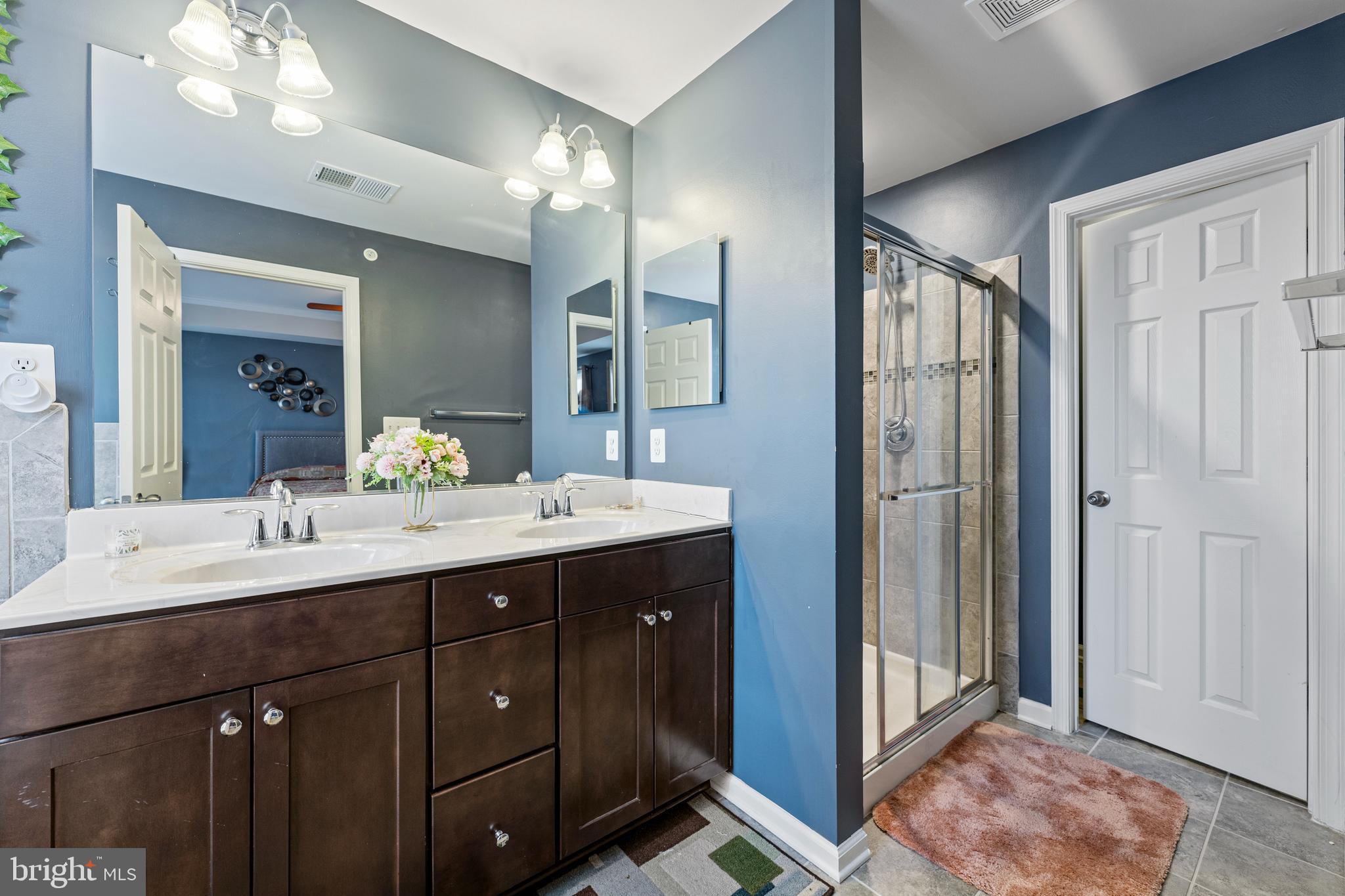 JEFFERSON PLACE - Residential