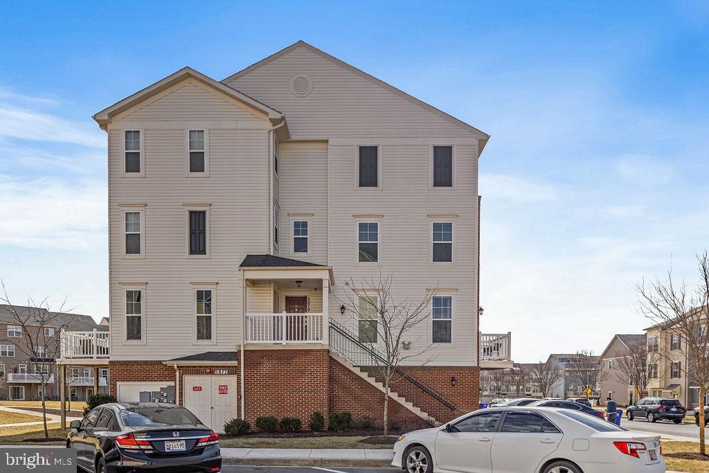 JEFFERSON PLACE - Residential