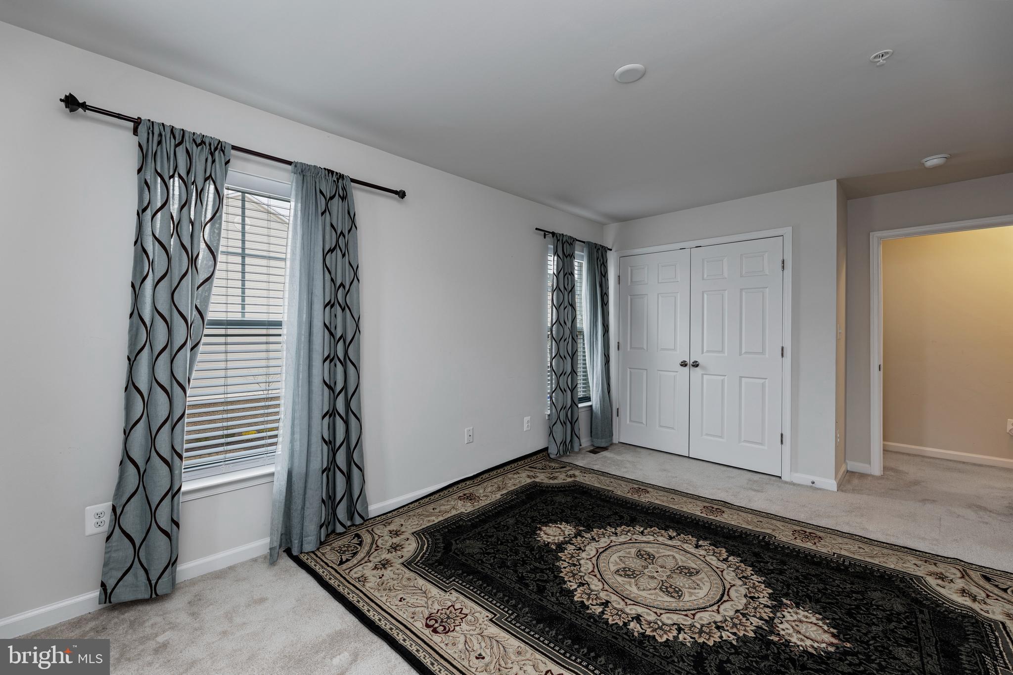 JEFFERSON PLACE - Residential