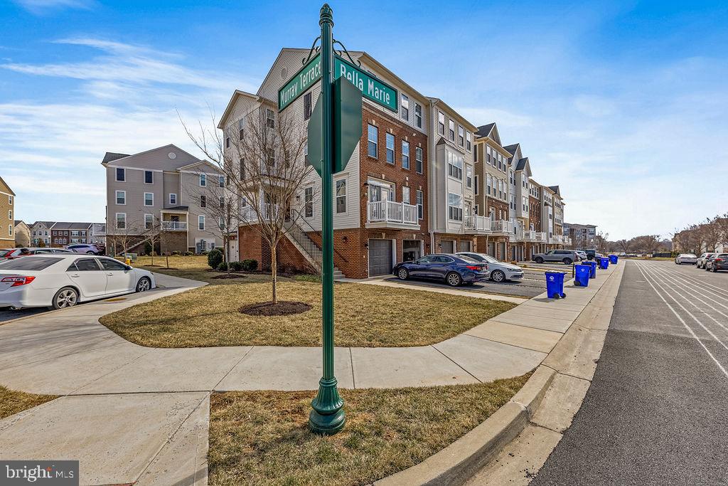 JEFFERSON PLACE - Residential
