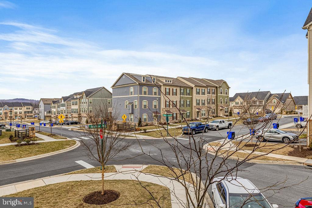 JEFFERSON PLACE - Residential