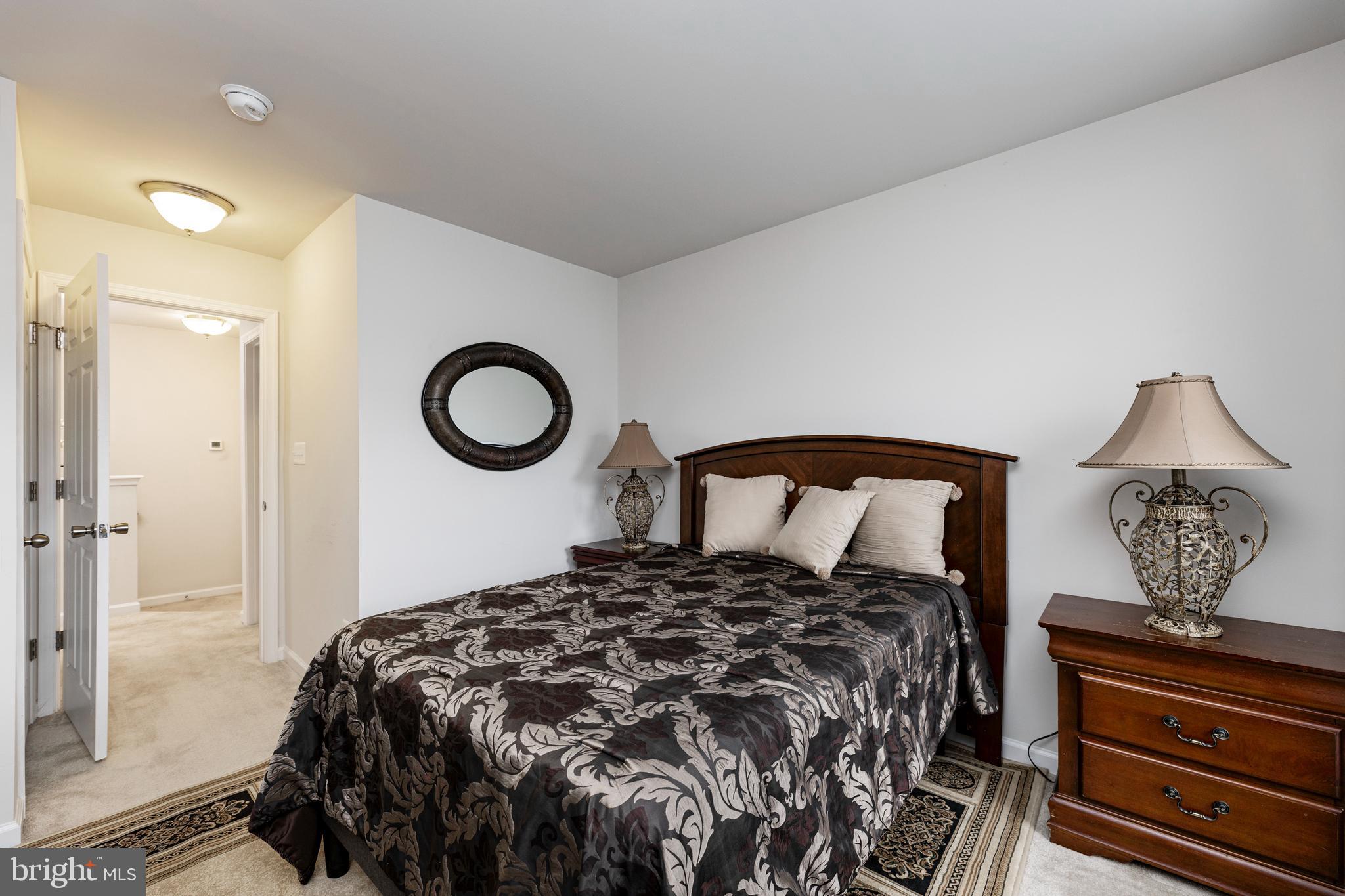 JEFFERSON PLACE - Residential