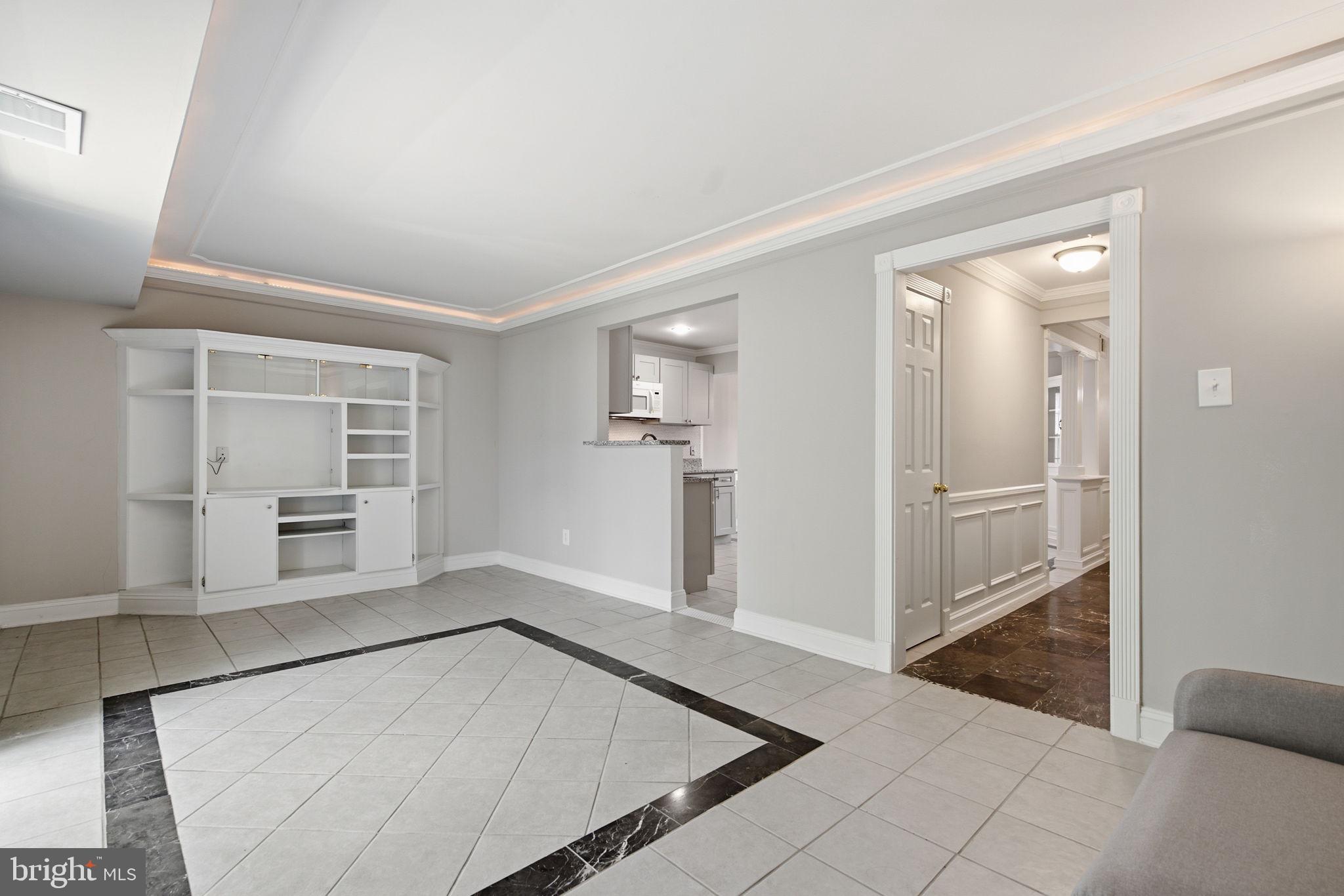 THE MEADOWS - Residential