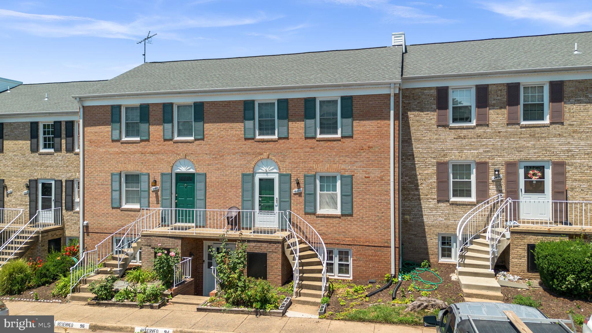 THE MEADOWS - Residential