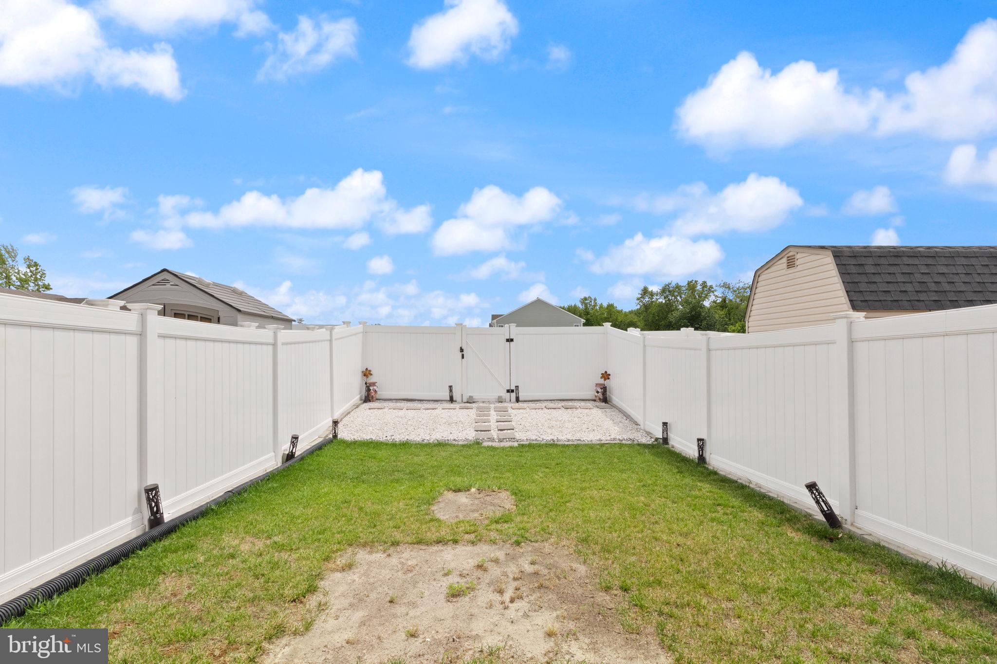 TRIMBLE MEADOWS - Residential