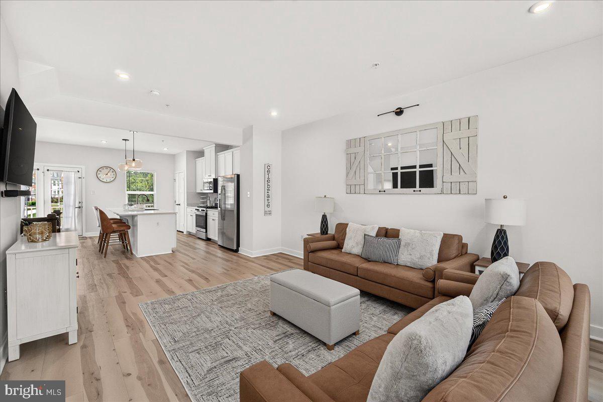 LANDSDALE - Residential