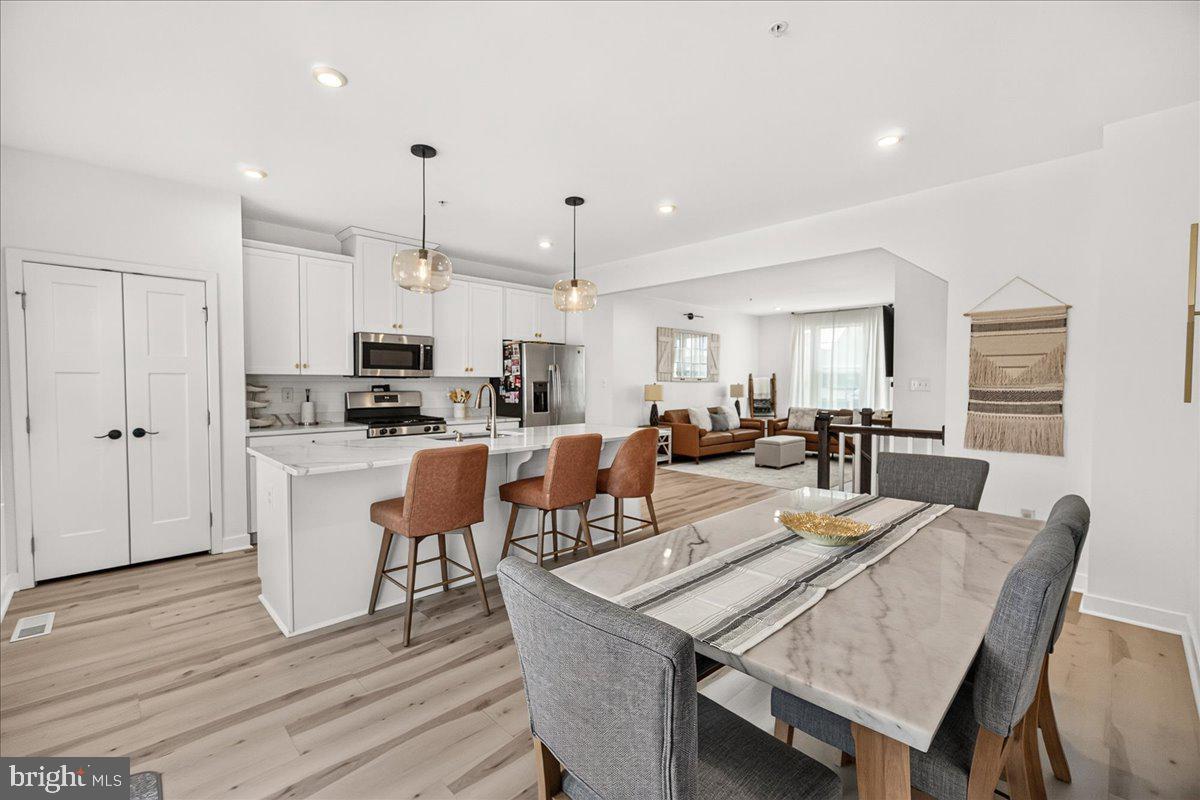 LANDSDALE - Residential