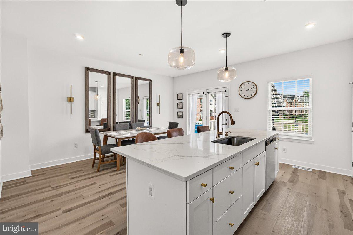 LANDSDALE - Residential