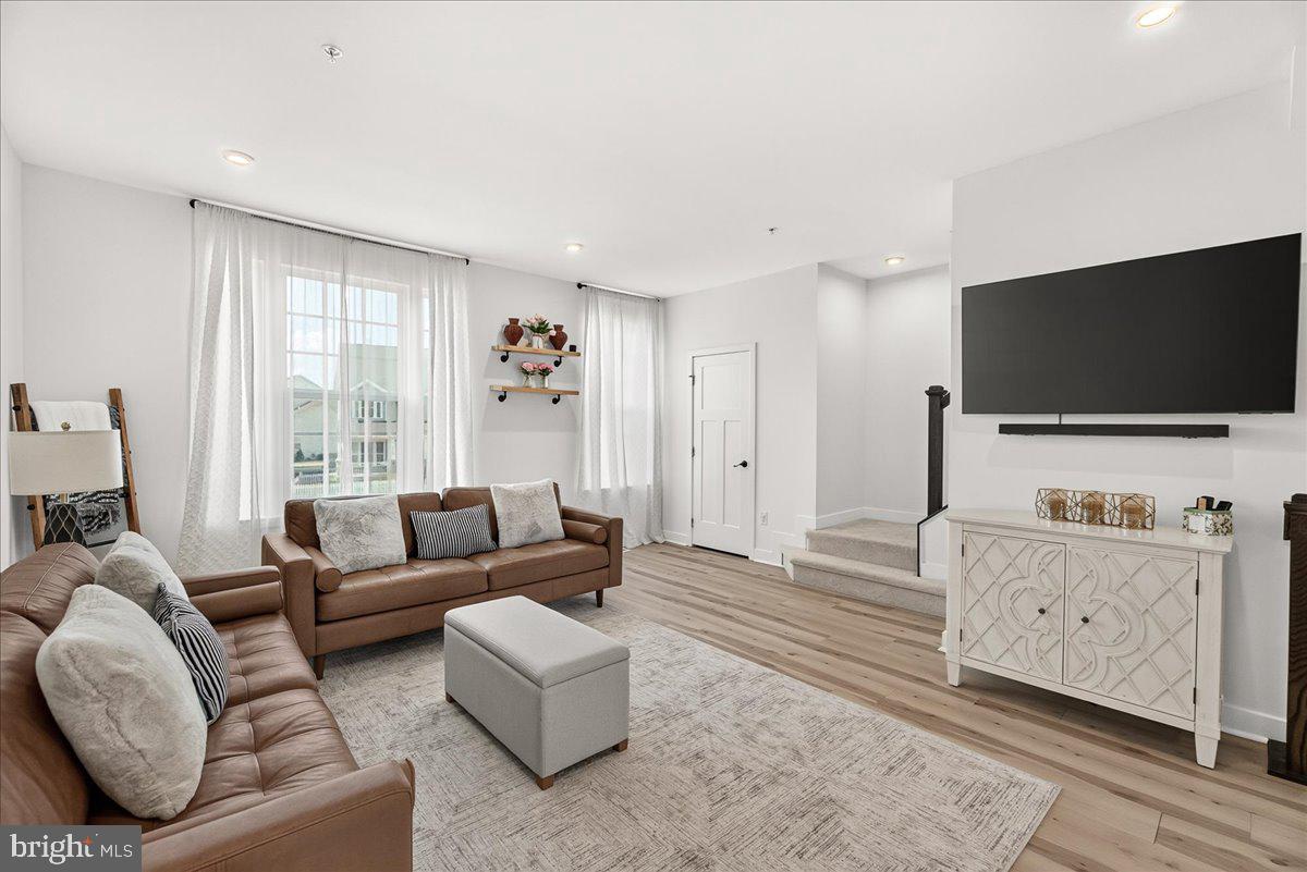 LANDSDALE - Residential