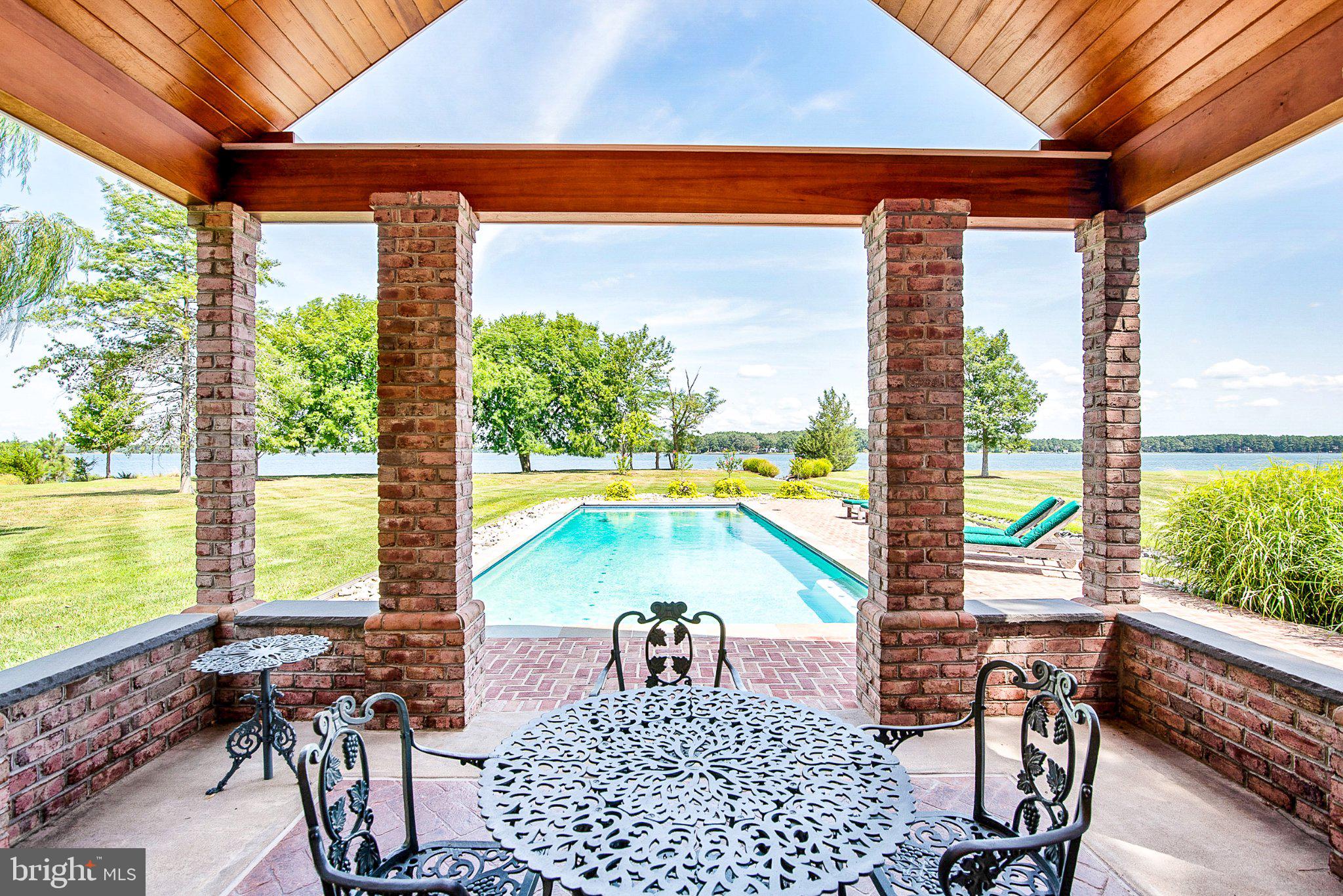 MORGAN'S POINT - Residential