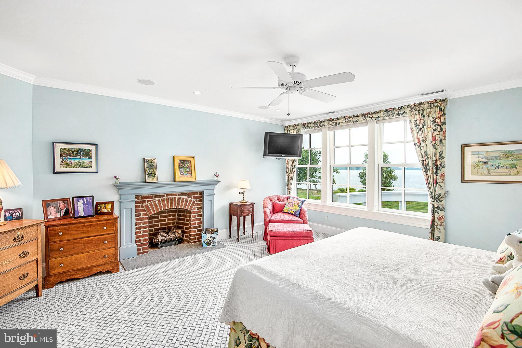 MORGAN'S POINT - Residential