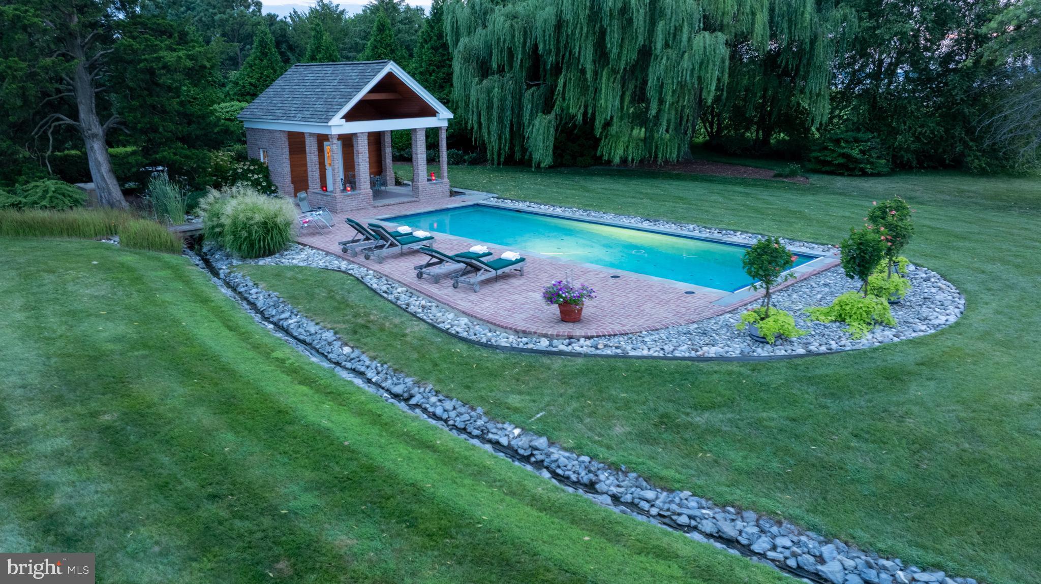 MORGAN'S POINT - Residential