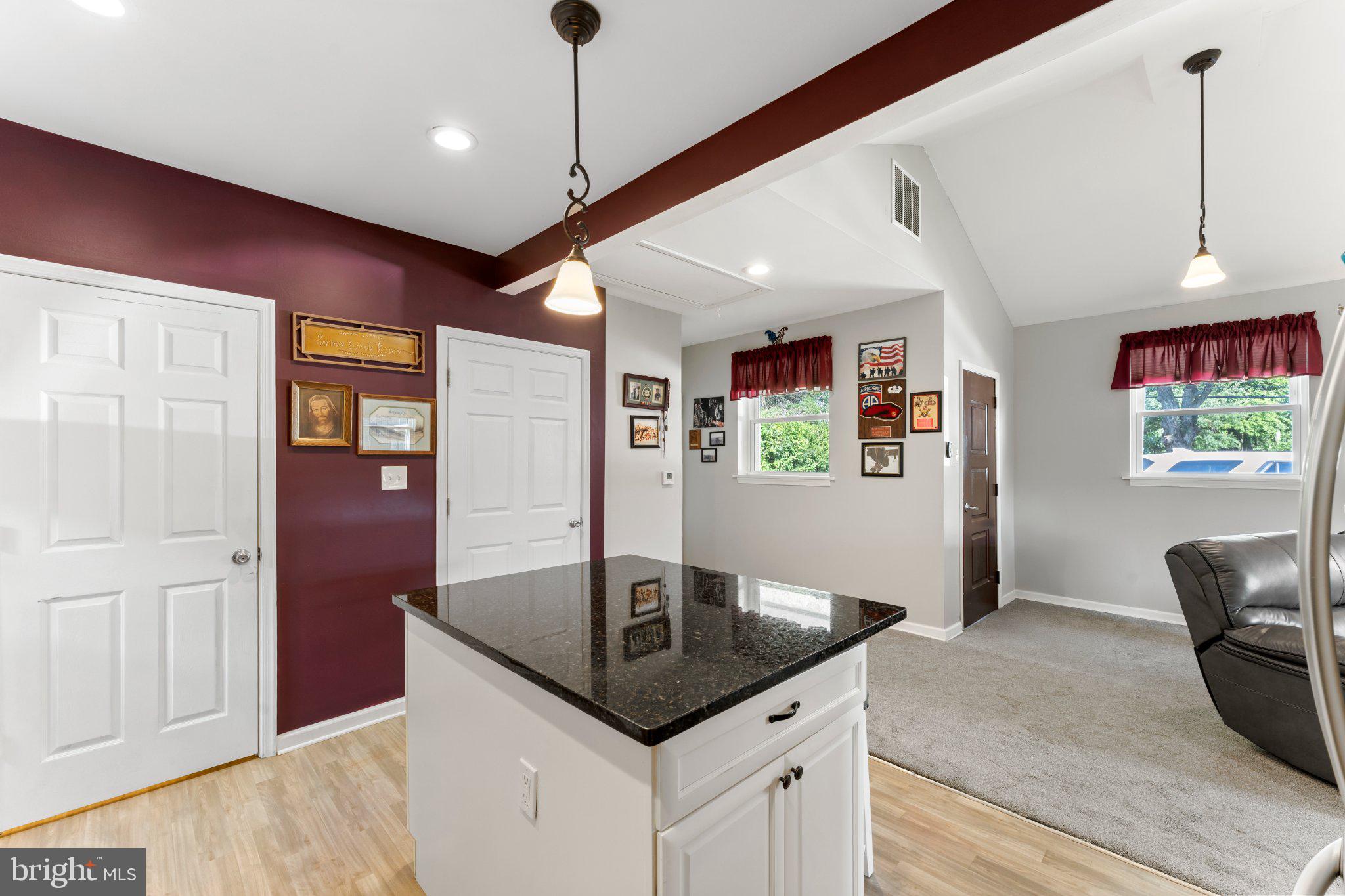 WILLOWBROOK - Residential