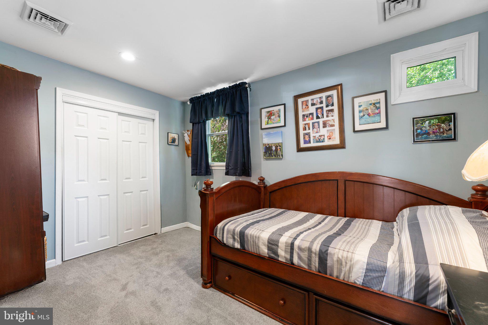 WILLOWBROOK - Residential