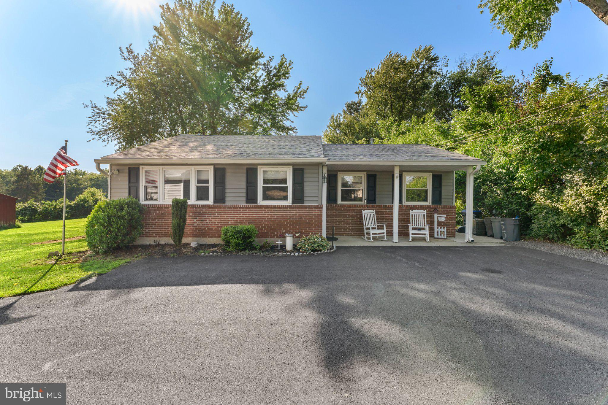 This stunning ranch-style home in the desirable Willowbrook neighborhood has undergone a major renovation in 2019, blending modern luxury with timeless charm. Spanning 1,013 sq ft, this inviting residence features two spacious bedrooms and 1.5 elegantly appointed bathrooms. The heart of the home boasts a gourmet kitchen equipped with high-end appliances, including a sleek refrigerator, oven, and dishwasher, perfect for culinary enthusiasts. Enjoy the convenience of main-floor laundry and a cozy patio, ideal for morning coffee or evening relaxation. The detached garage offers ample parking, complemented by additional driveway and off-street spaces. A charming shed provides extra storage for your outdoor essentials. With its vinyl siding and thoughtful design, this home radiates warmth and comfort, making it the perfect sanctuary. Experience an exclusive lifestyle in a community that values both elegance and ease. Don't miss the opportunity to make this exquisite property your own!