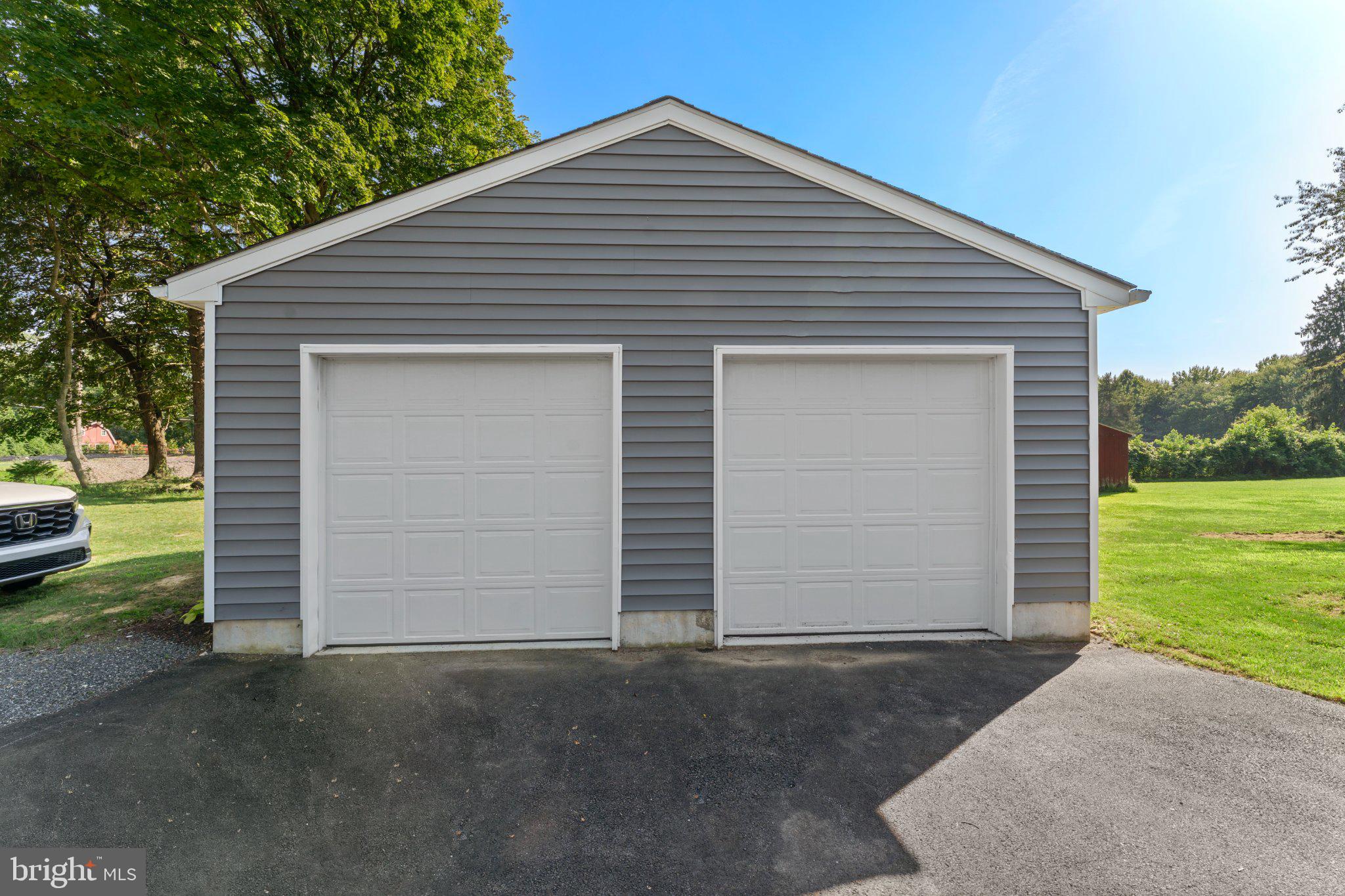 WILLOWBROOK - Residential