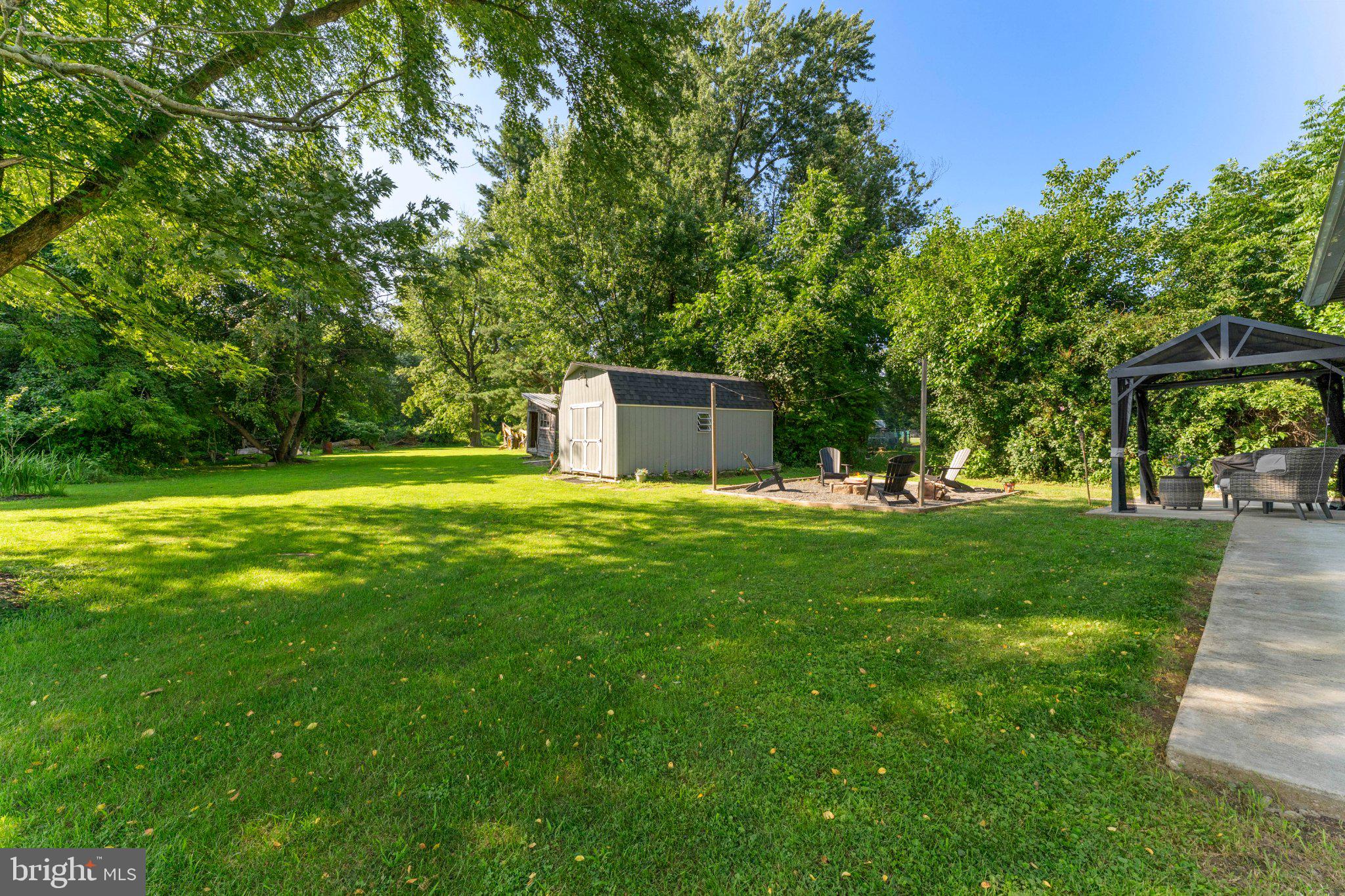 WILLOWBROOK - Residential