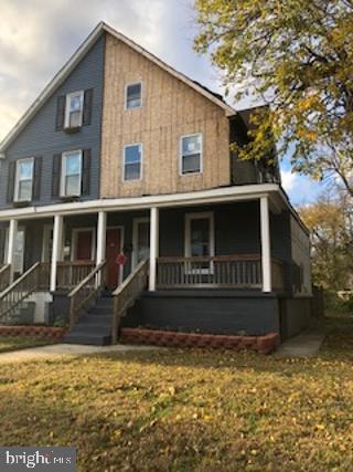 ARLINGTON - Residential