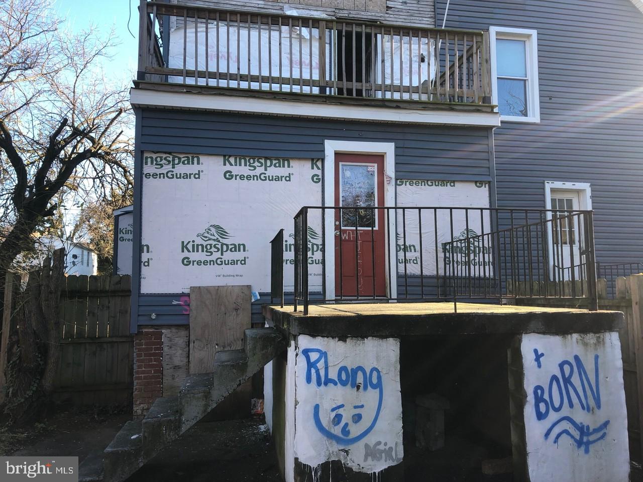 ARLINGTON - Residential