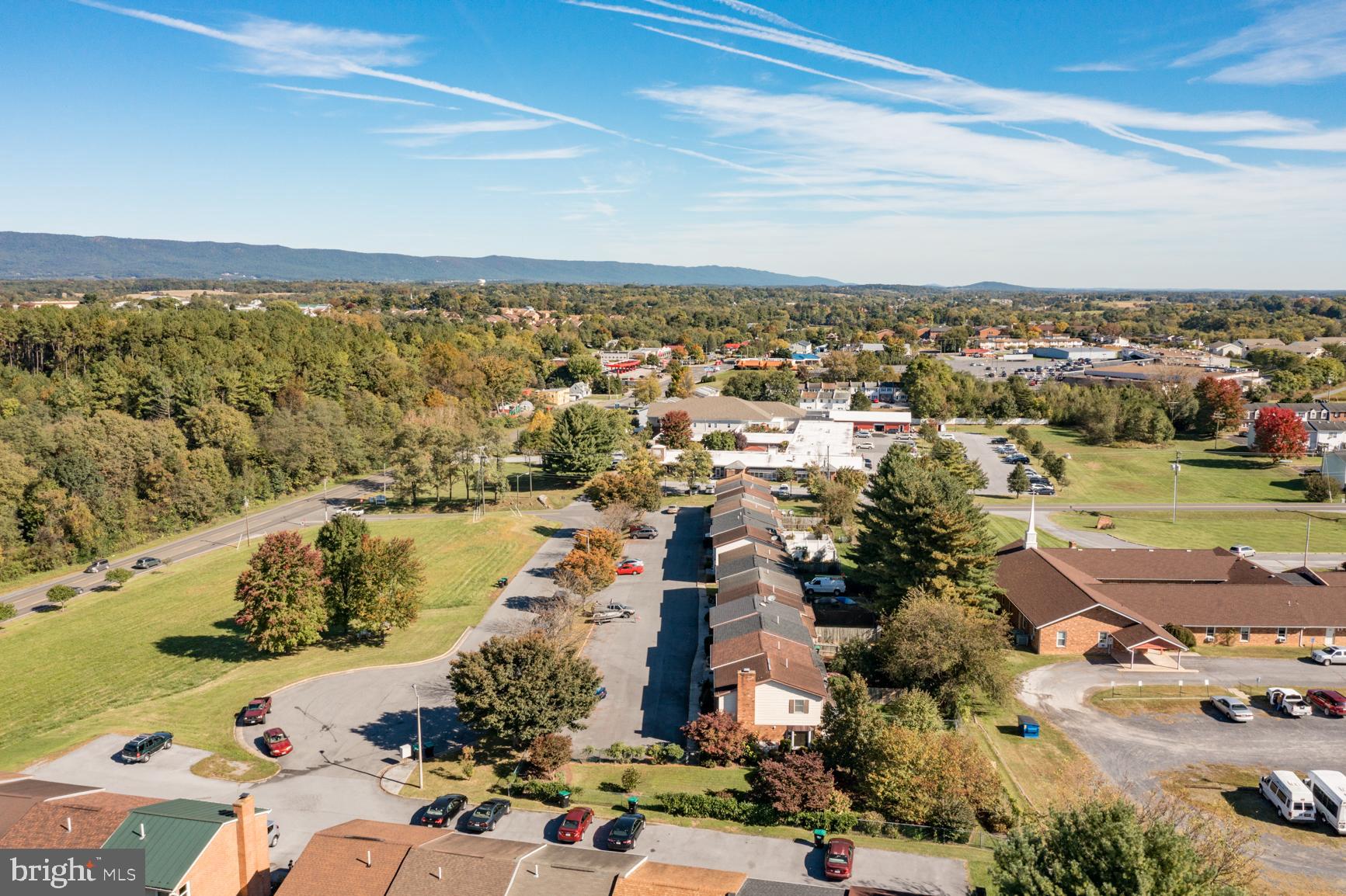 LAKEVIEW HEIGHTS - Residential Lease