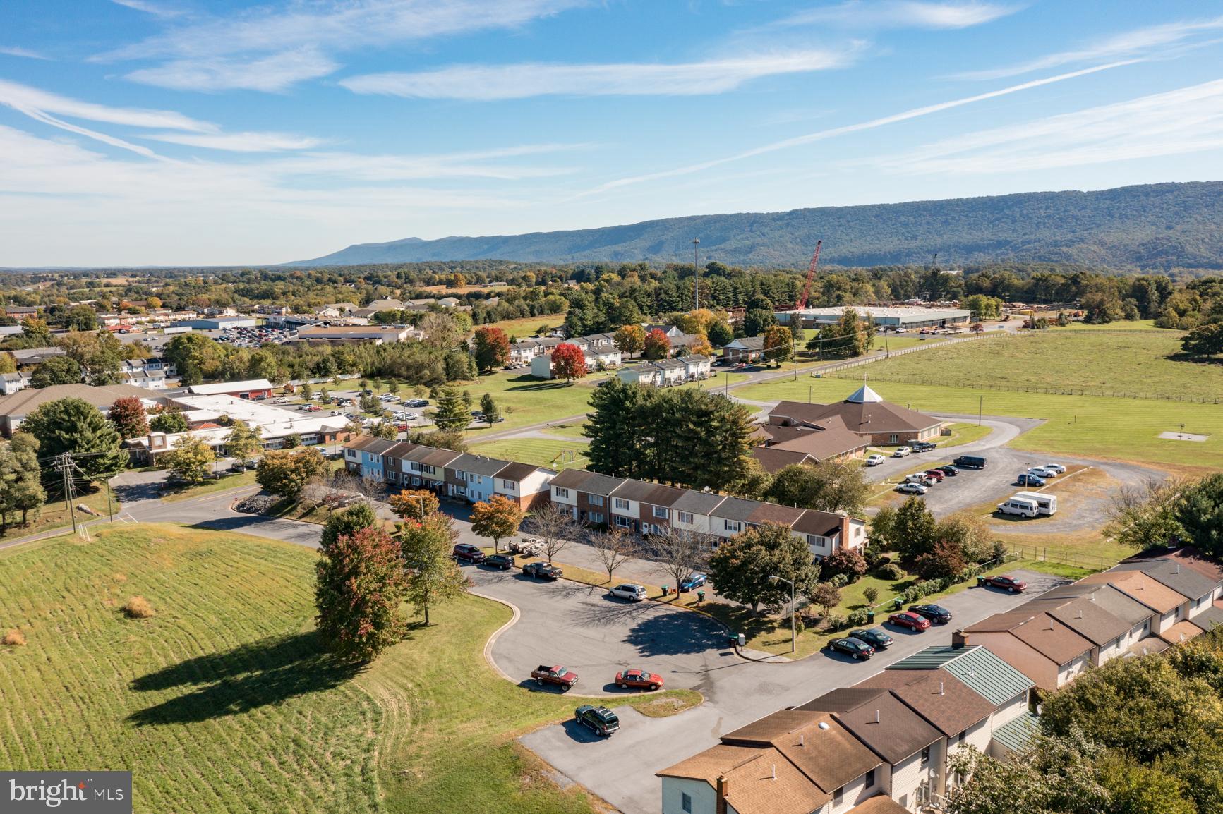 LAKEVIEW HEIGHTS - Residential Lease