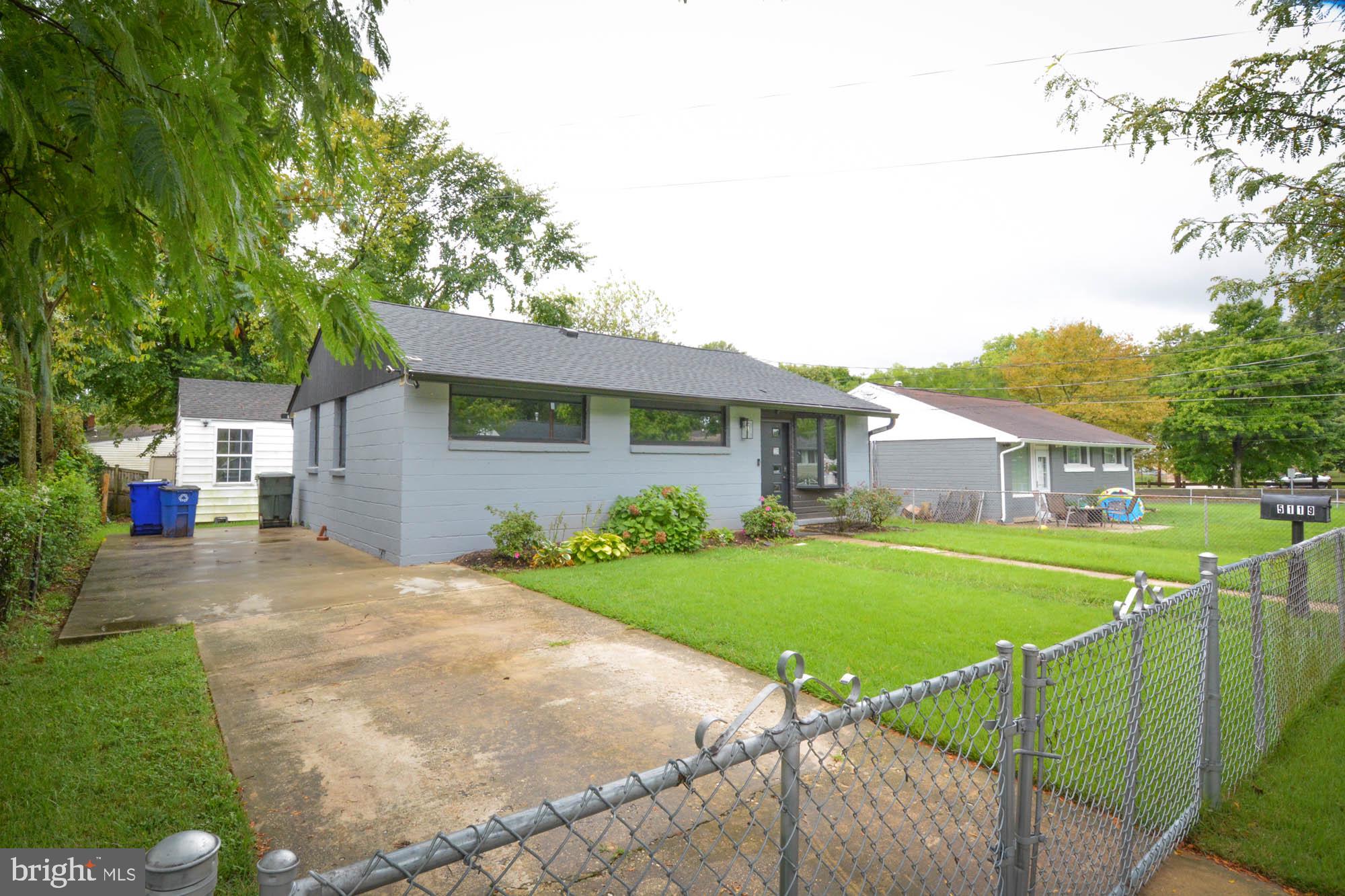 HOLLYWOOD - Residential Lease